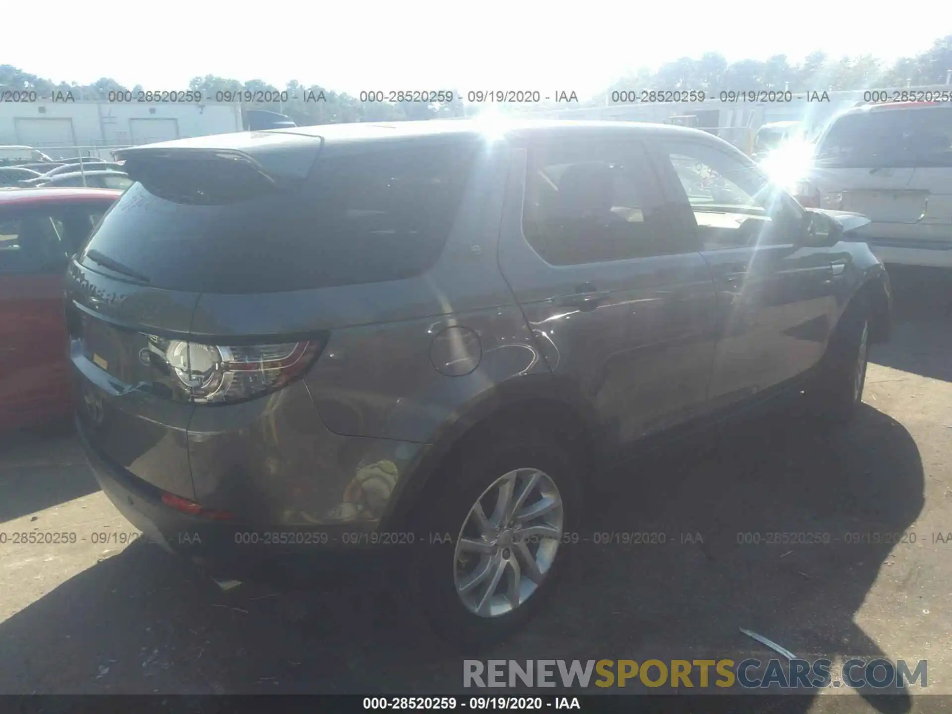 4 Photograph of a damaged car SALCR2FX6KH806831 LAND ROVER DISCOVERY SPORT 2019