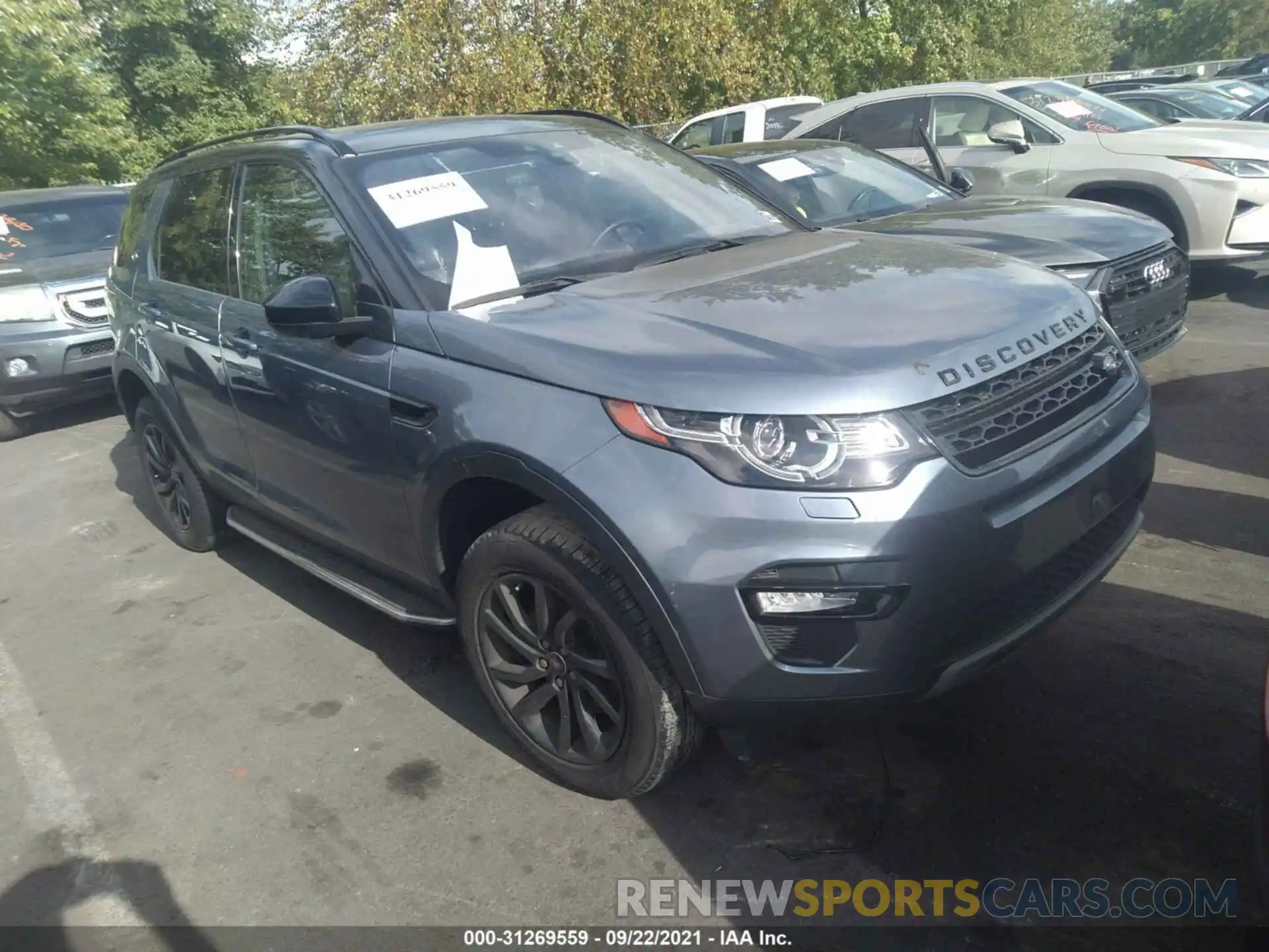 1 Фотография поврежденного автомобиля SALCR2FX7KH825369 LAND ROVER DISCOVERY SPORT 2019