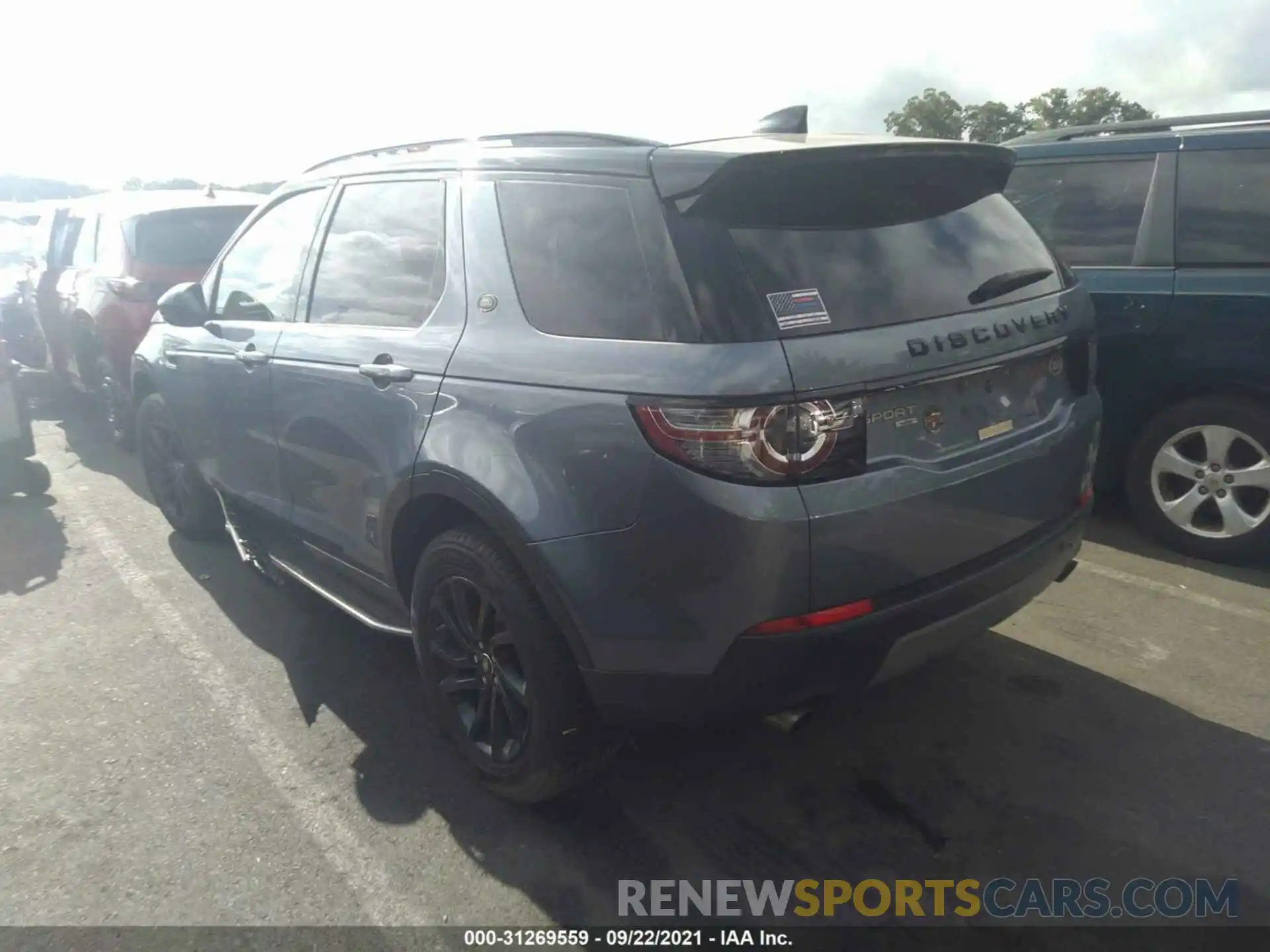 3 Photograph of a damaged car SALCR2FX7KH825369 LAND ROVER DISCOVERY SPORT 2019