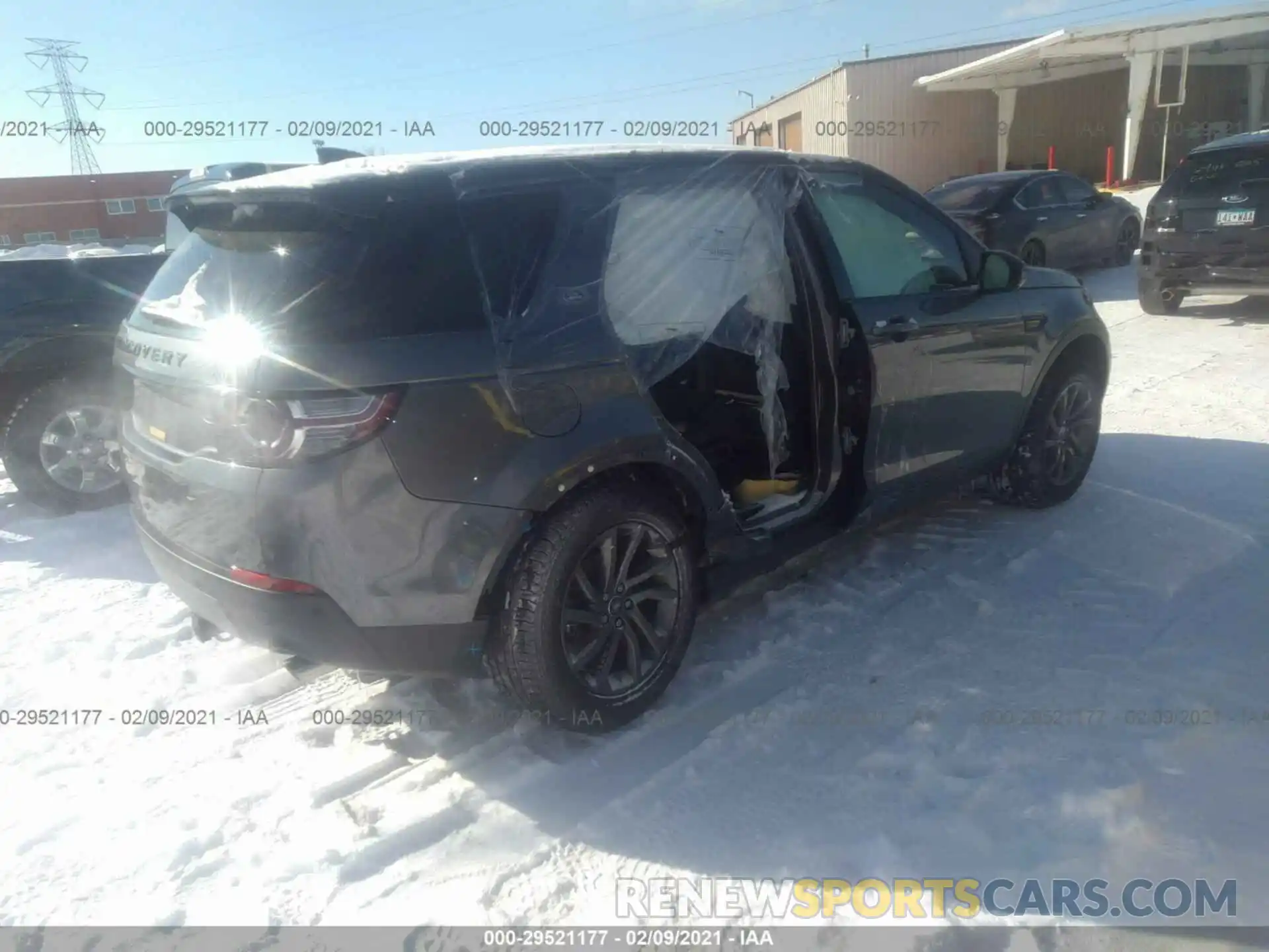 4 Фотография поврежденного автомобиля SALCR2FX9KH818469 LAND ROVER DISCOVERY SPORT 2019