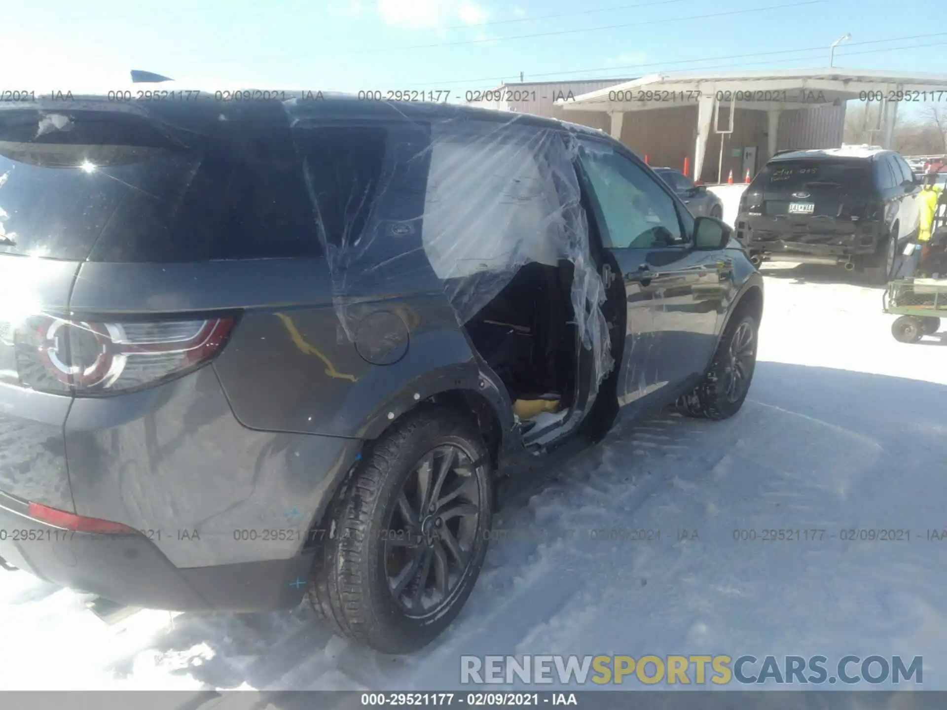 6 Photograph of a damaged car SALCR2FX9KH818469 LAND ROVER DISCOVERY SPORT 2019