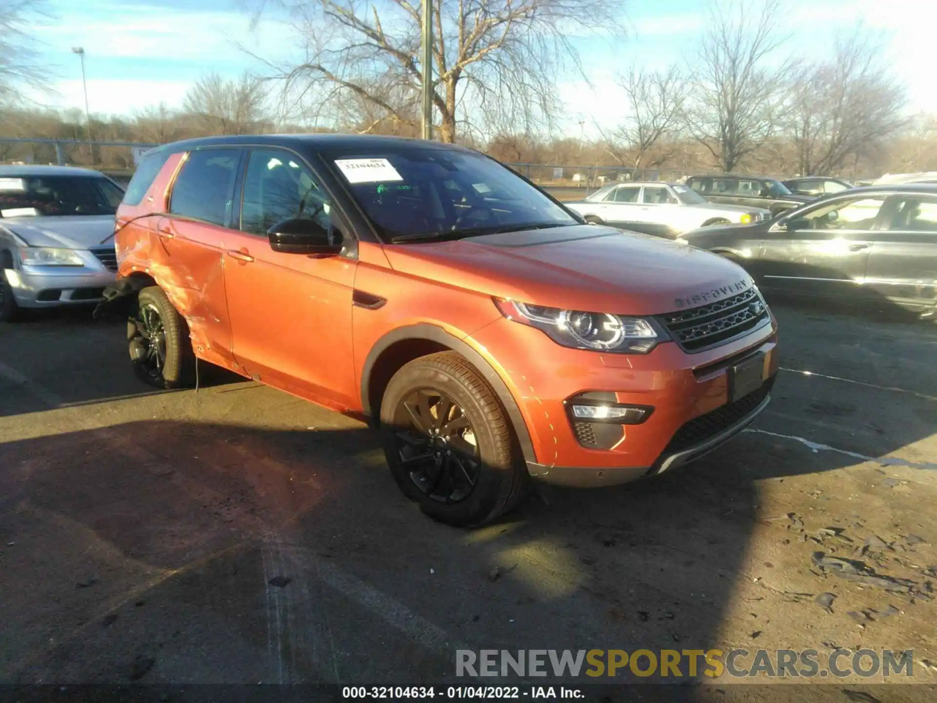 1 Photograph of a damaged car SALCR2FX9KH821386 LAND ROVER DISCOVERY SPORT 2019