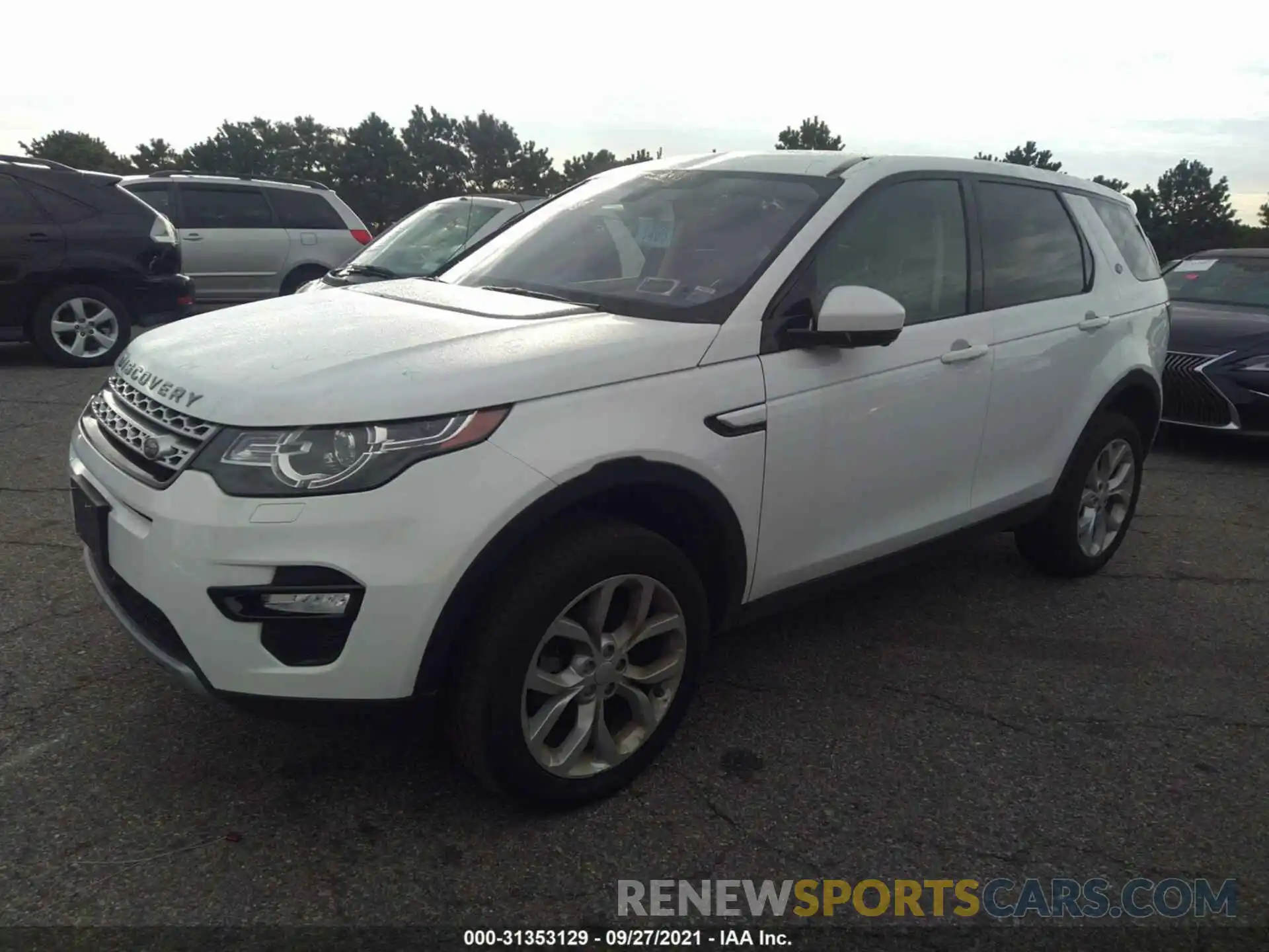 2 Photograph of a damaged car SALCR2FX9KH828970 LAND ROVER DISCOVERY SPORT 2019