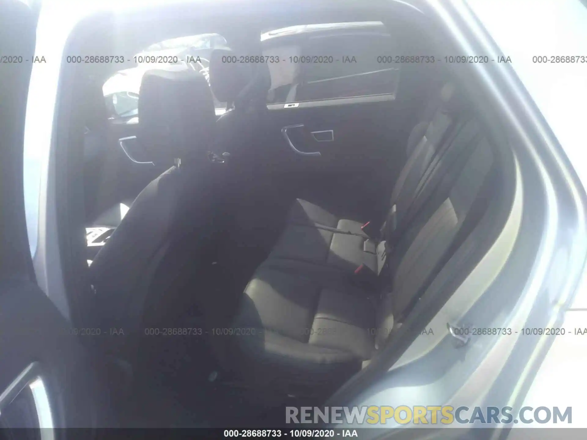 8 Photograph of a damaged car SALCR2FXXKH818903 LAND ROVER DISCOVERY SPORT 2019
