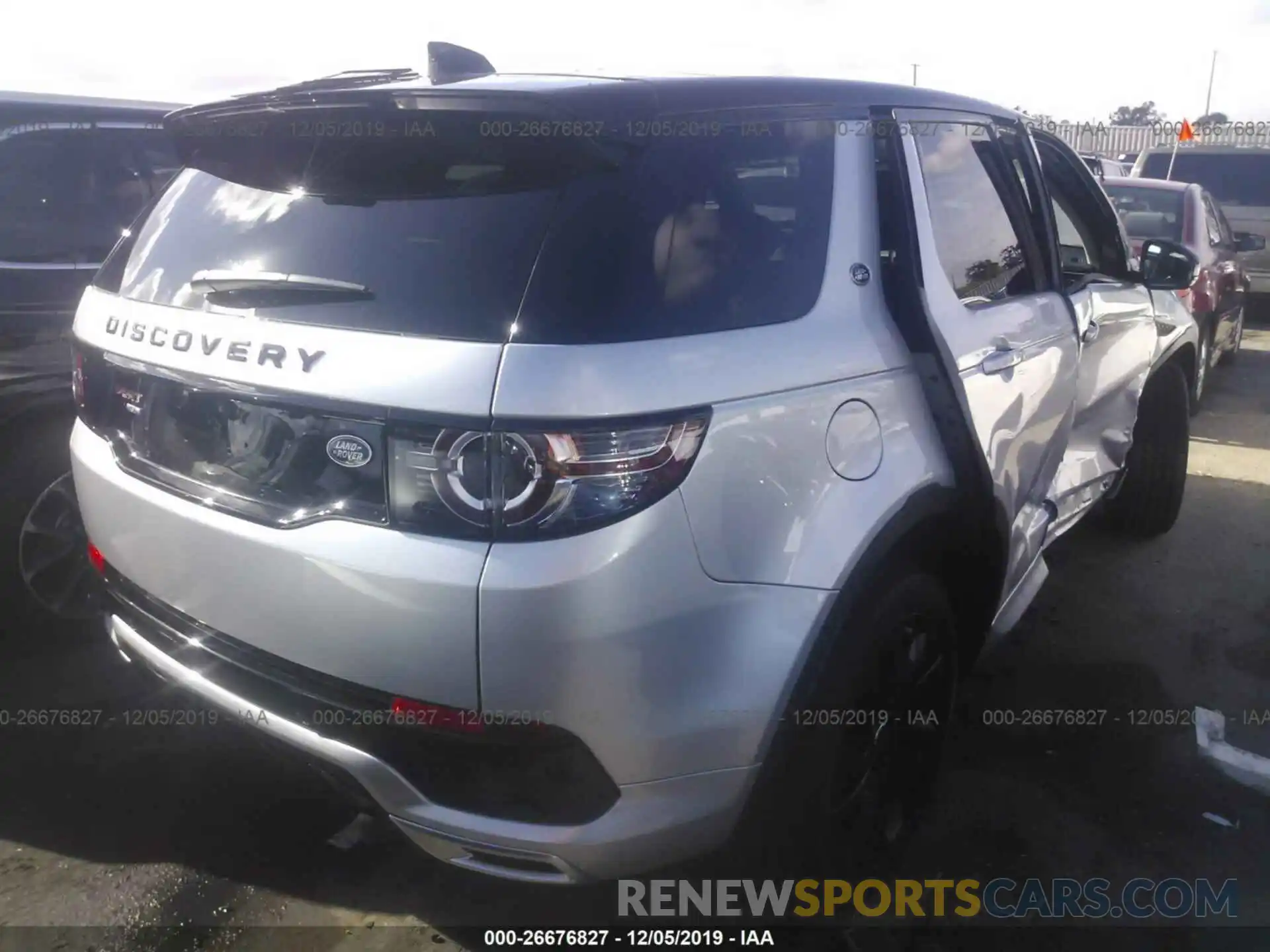 4 Photograph of a damaged car SALCR2GX5KH829371 LAND ROVER DISCOVERY SPORT 2019