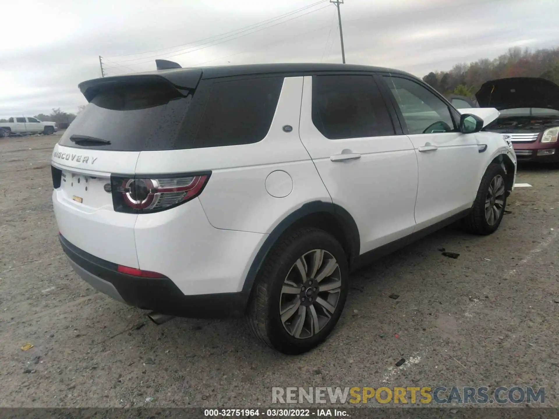 4 Photograph of a damaged car SALCT2FX5KH791837 LAND ROVER DISCOVERY SPORT 2019