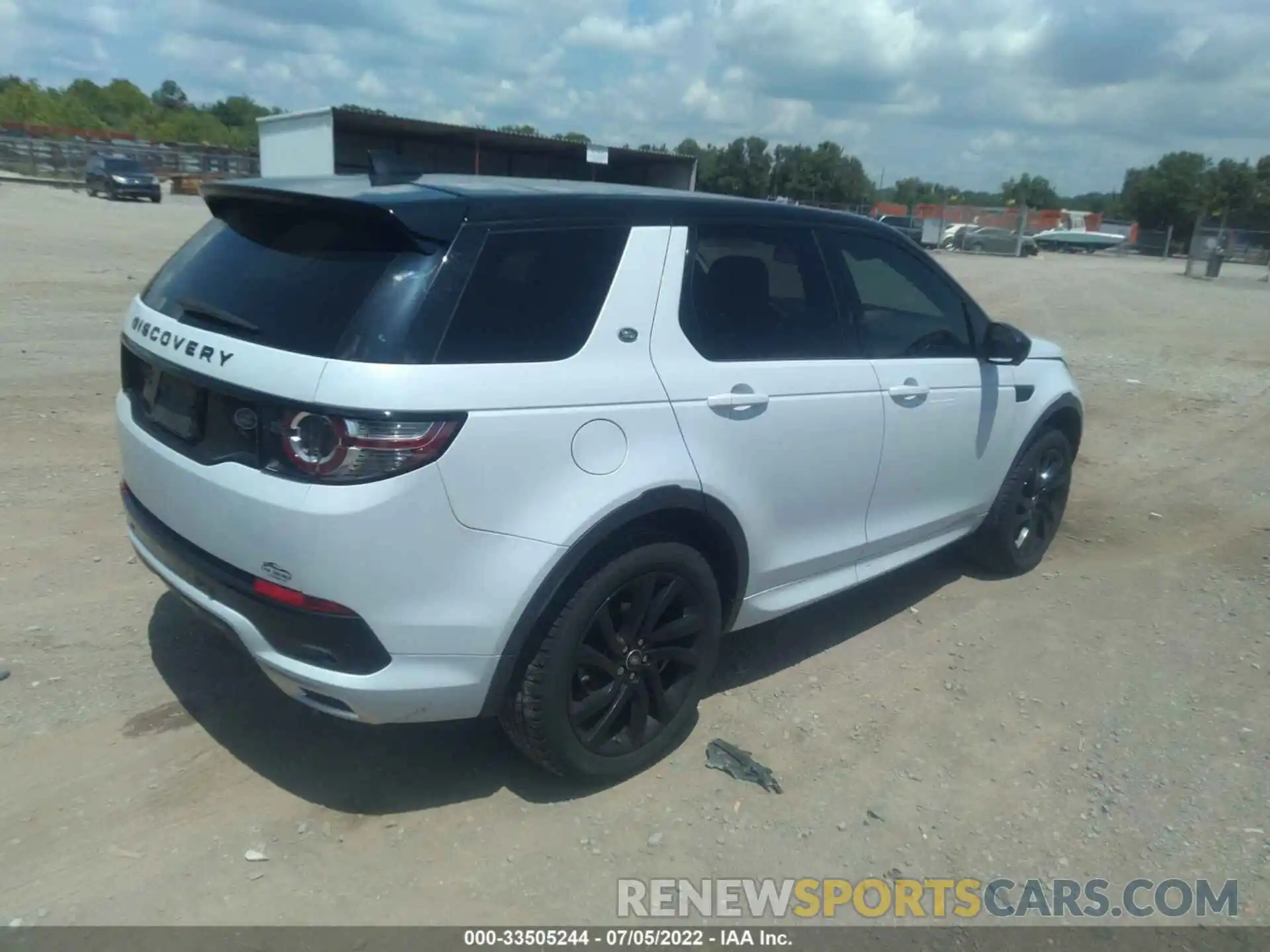 4 Photograph of a damaged car SALCT2GX1KH790151 LAND ROVER DISCOVERY SPORT 2019