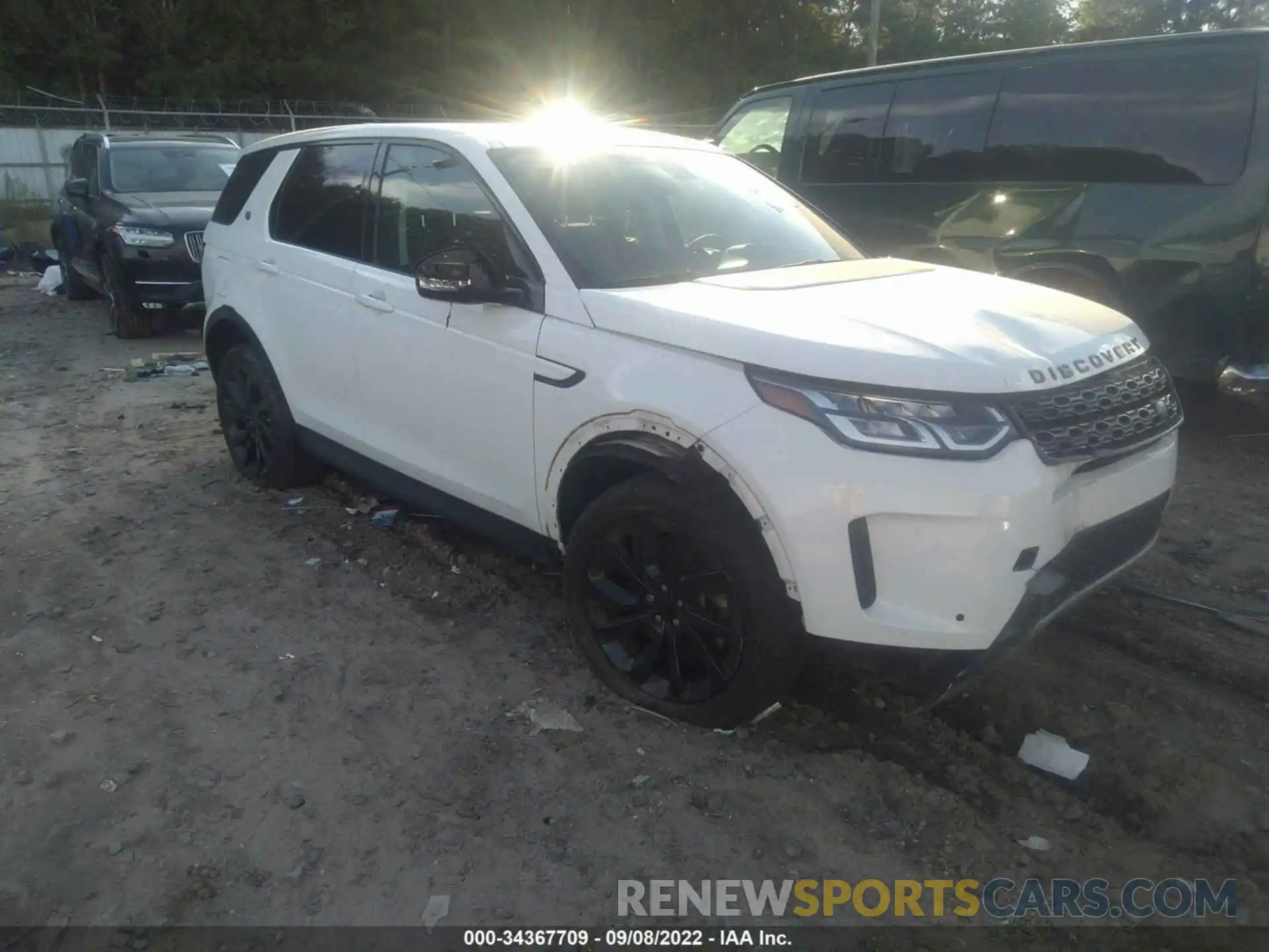 1 Photograph of a damaged car SALCJ2FX0LH833564 LAND ROVER DISCOVERY SPORT 2020