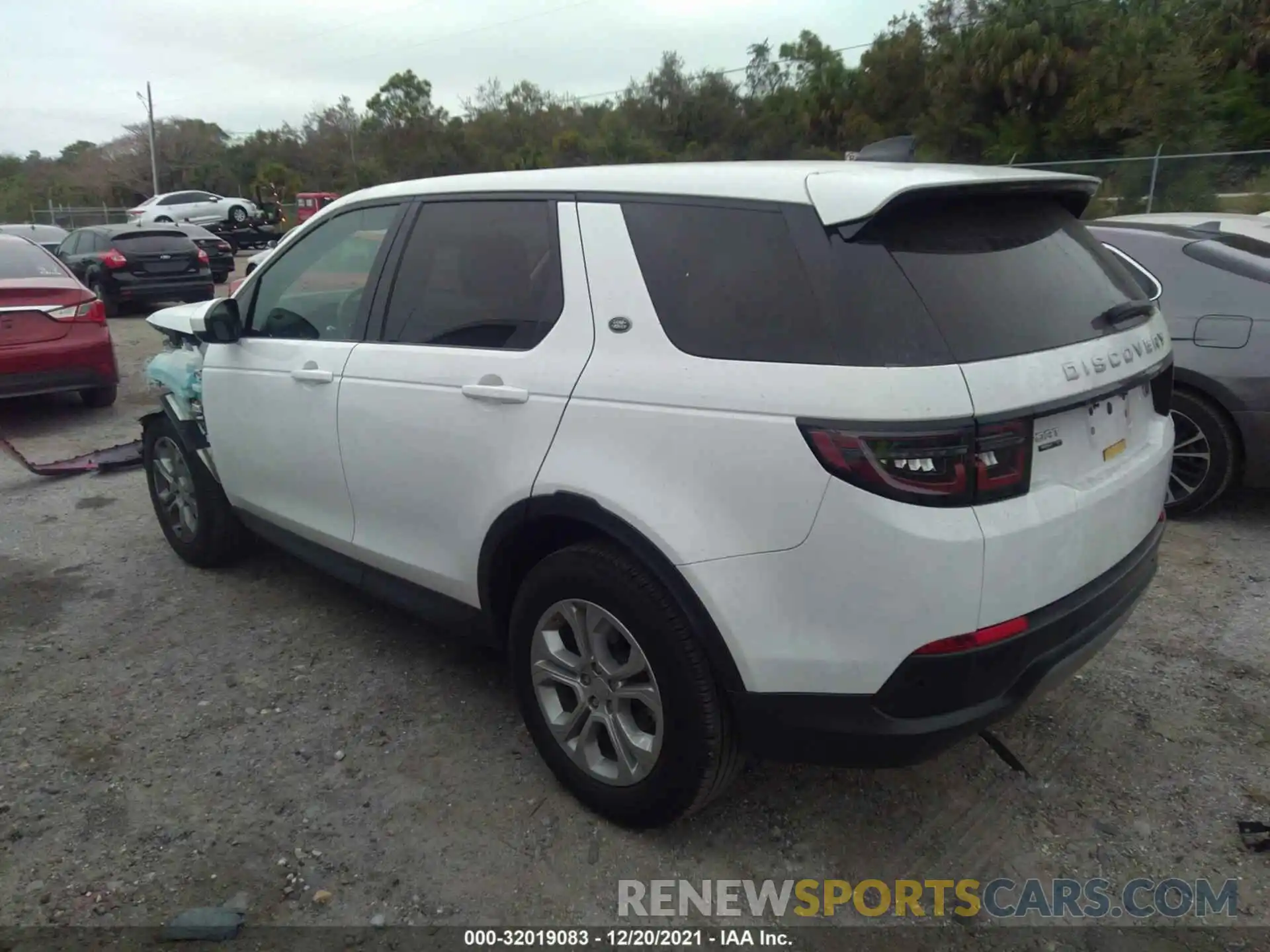 3 Photograph of a damaged car SALCJ2FX2LH846591 LAND ROVER DISCOVERY SPORT 2020