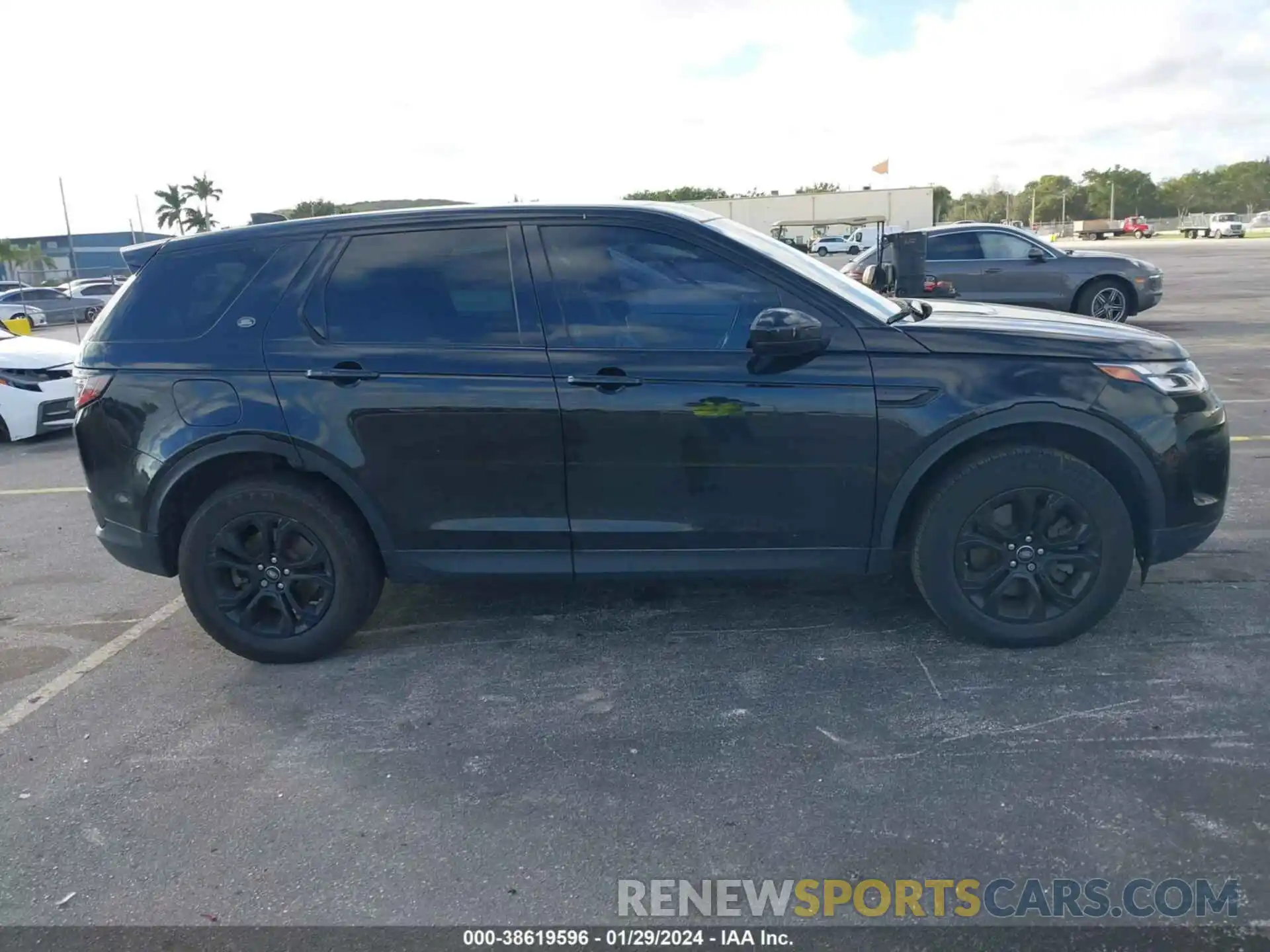 13 Photograph of a damaged car SALCJ2FX7LH879389 LAND ROVER DISCOVERY SPORT 2020