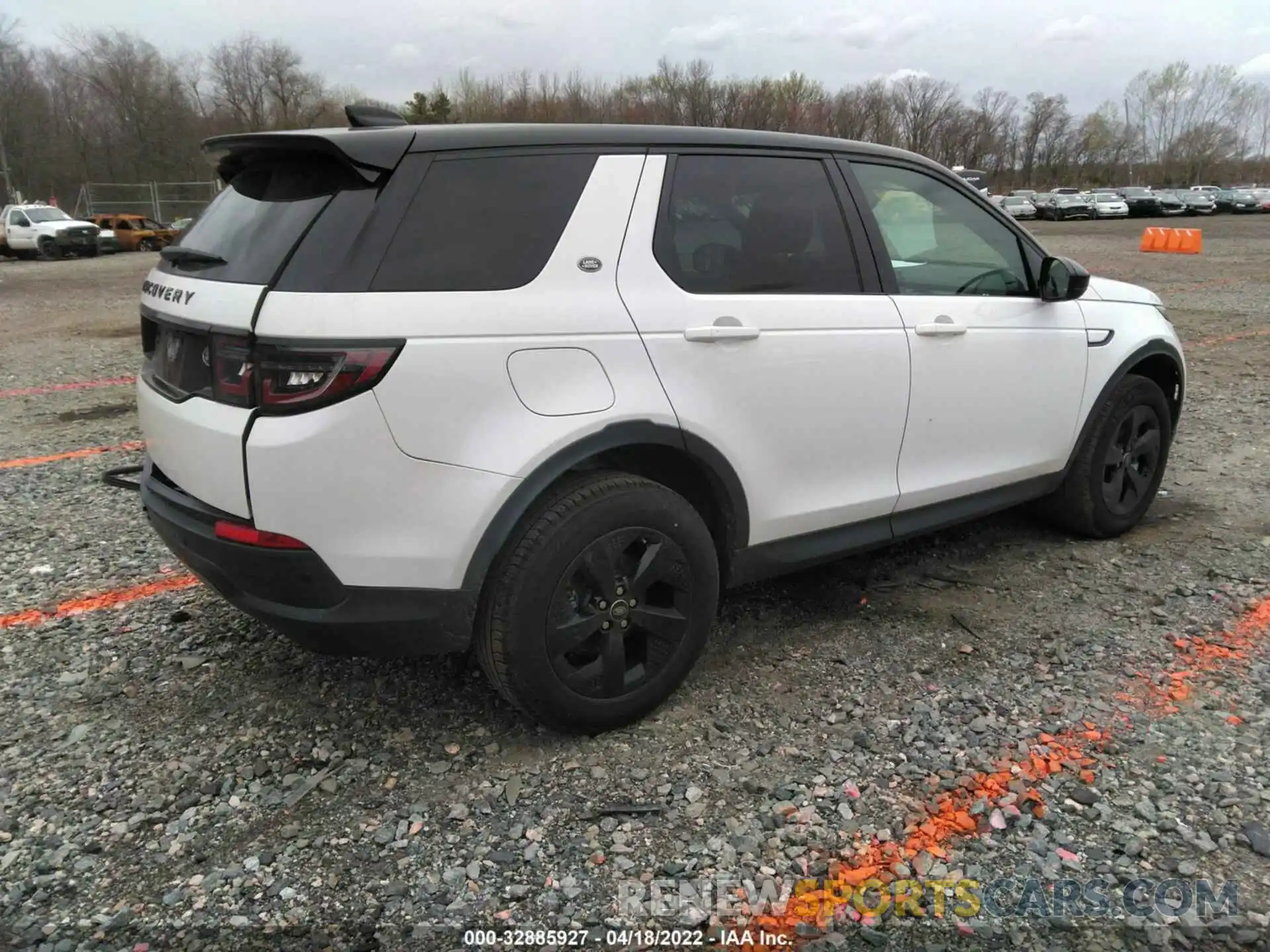 4 Фотография поврежденного автомобиля SALCJ2FX9LH882133 LAND ROVER DISCOVERY SPORT 2020