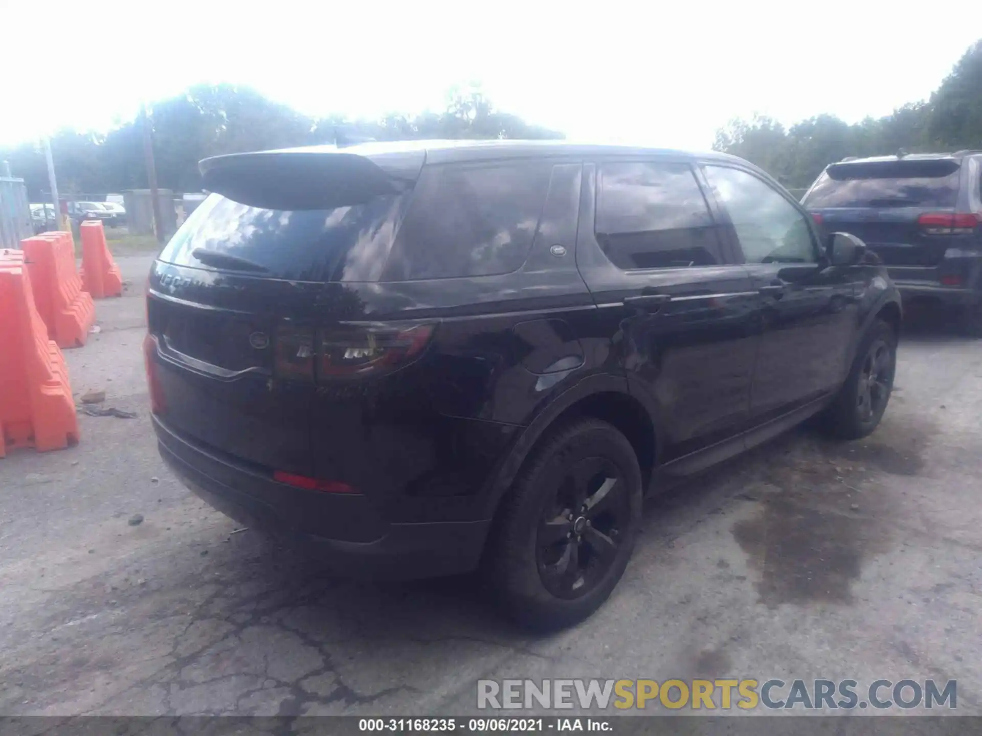 4 Photograph of a damaged car SALCK2FX3LH866359 LAND ROVER DISCOVERY SPORT 2020