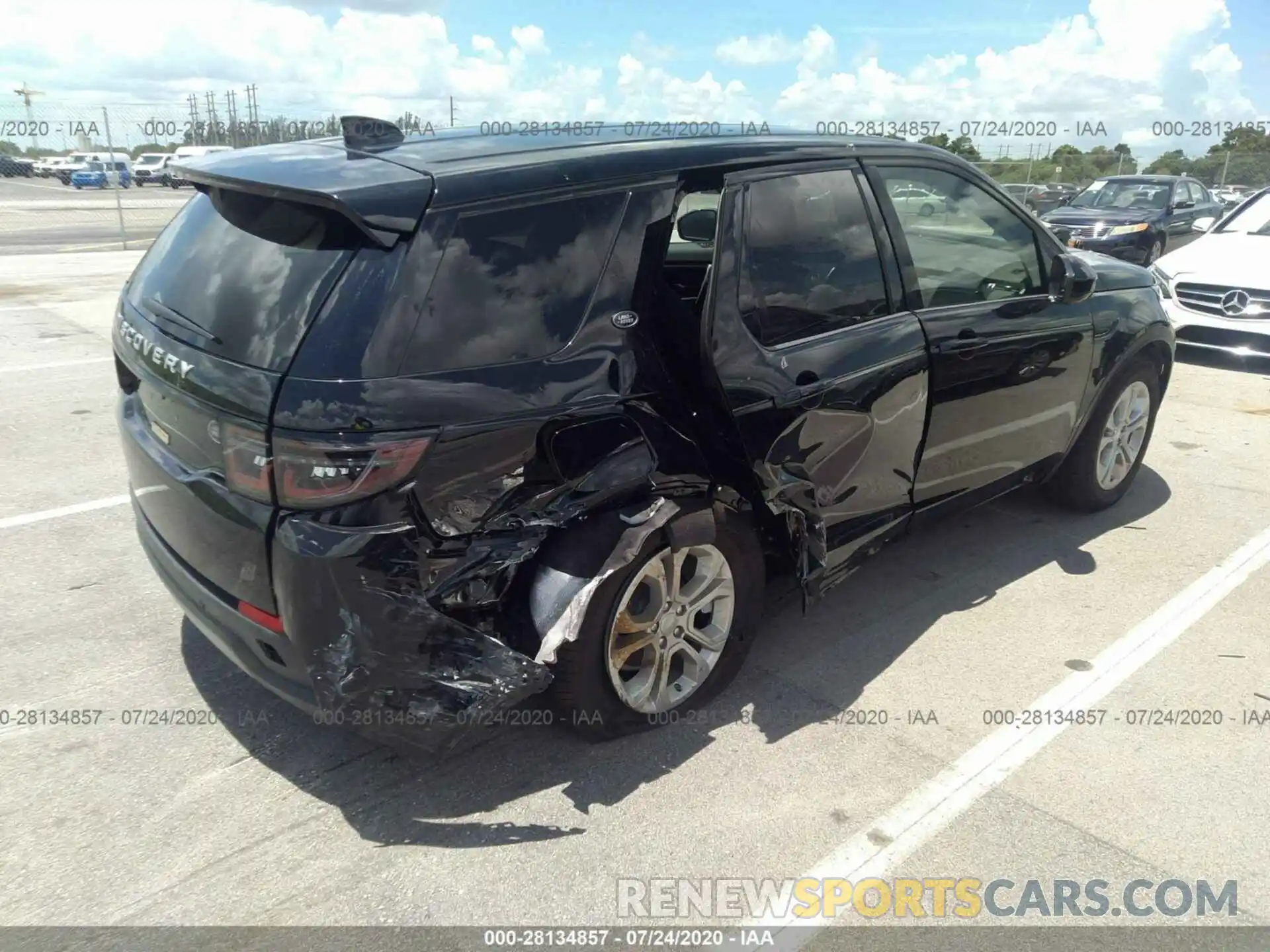 4 Photograph of a damaged car SALCK2FXXLH856668 LAND ROVER DISCOVERY SPORT 2020