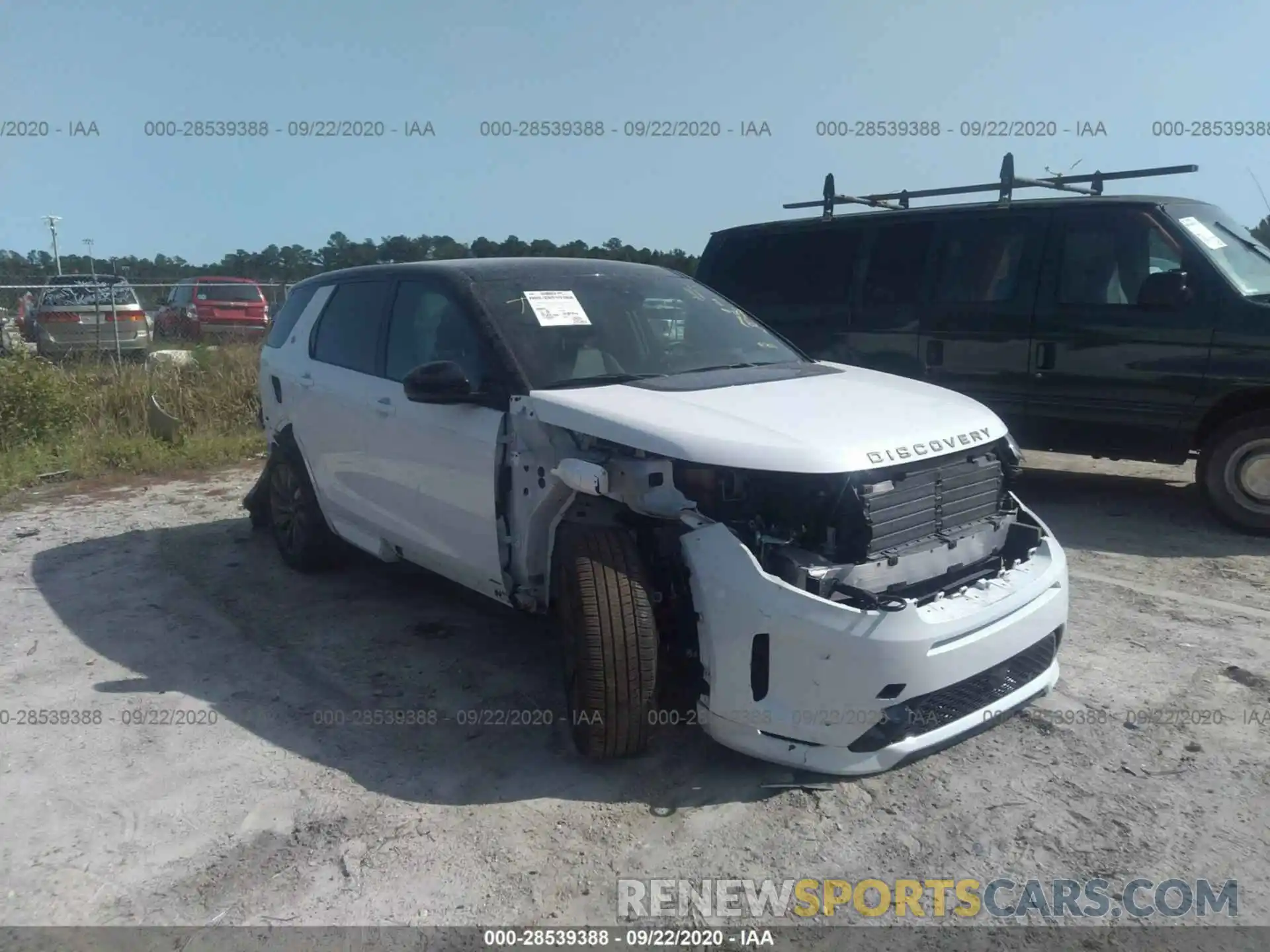 1 Photograph of a damaged car SALCL2FX4LH835974 LAND ROVER DISCOVERY SPORT 2020