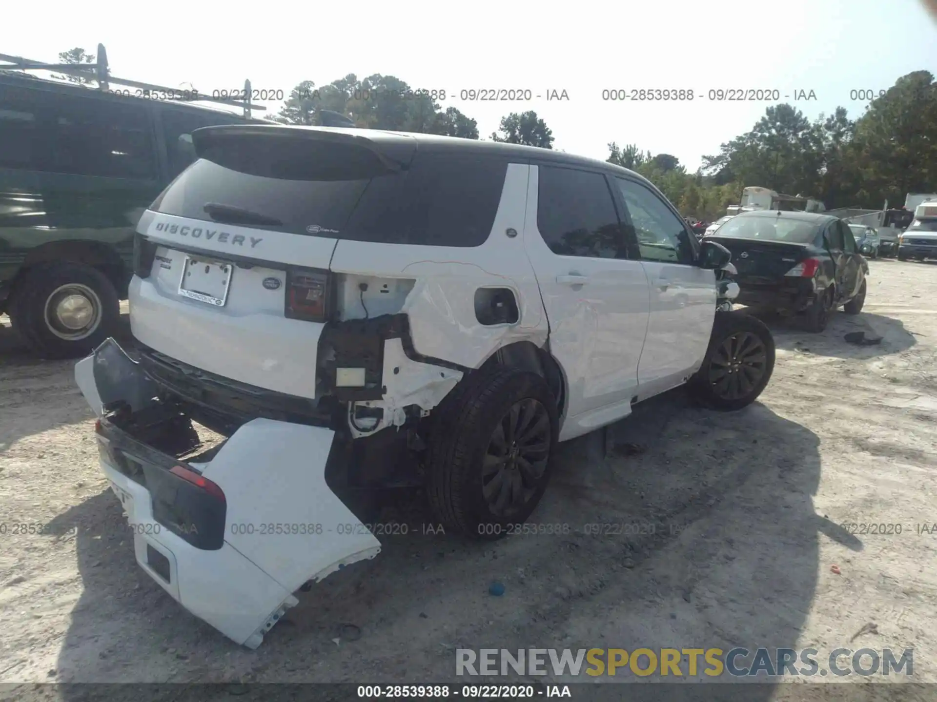 4 Photograph of a damaged car SALCL2FX4LH835974 LAND ROVER DISCOVERY SPORT 2020