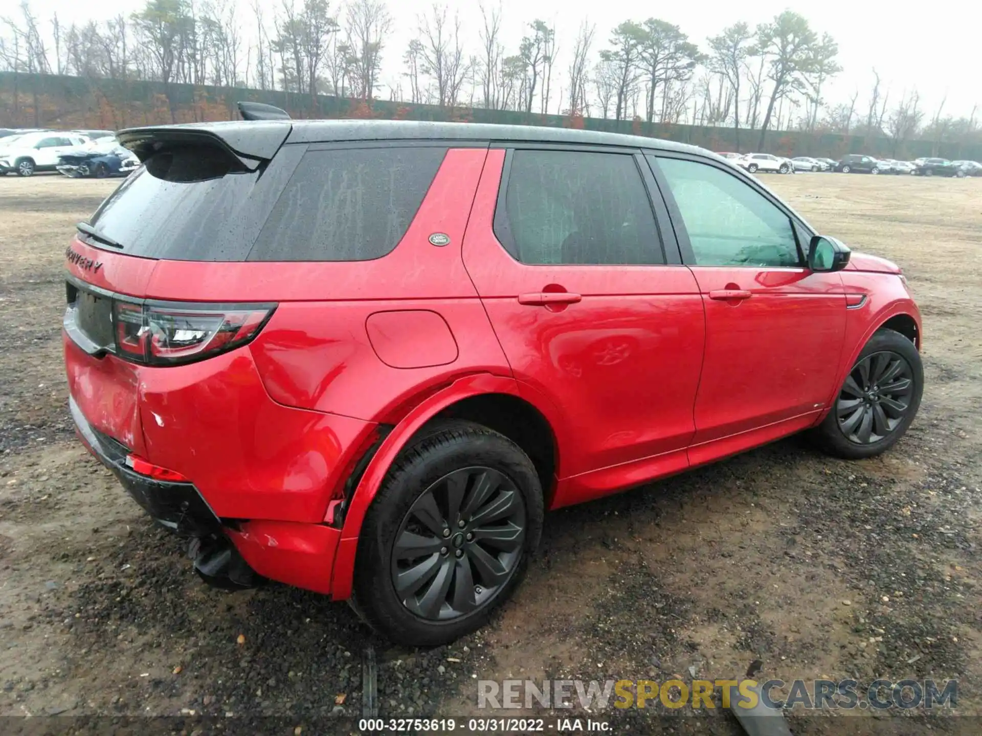 4 Photograph of a damaged car SALCL2FX9LH832987 LAND ROVER DISCOVERY SPORT 2020