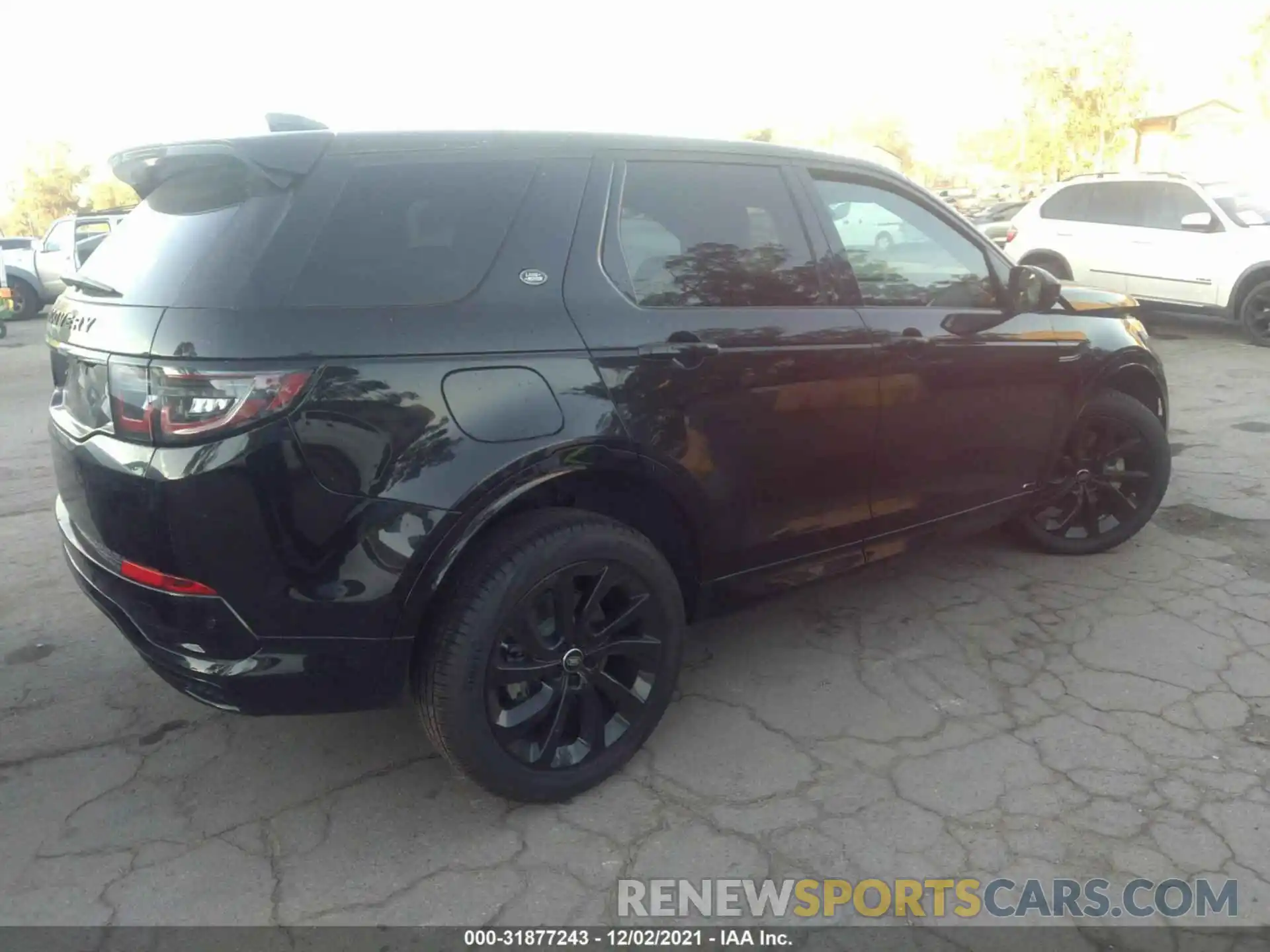 4 Photograph of a damaged car SALCM2GX4LH846503 LAND ROVER DISCOVERY SPORT 2020