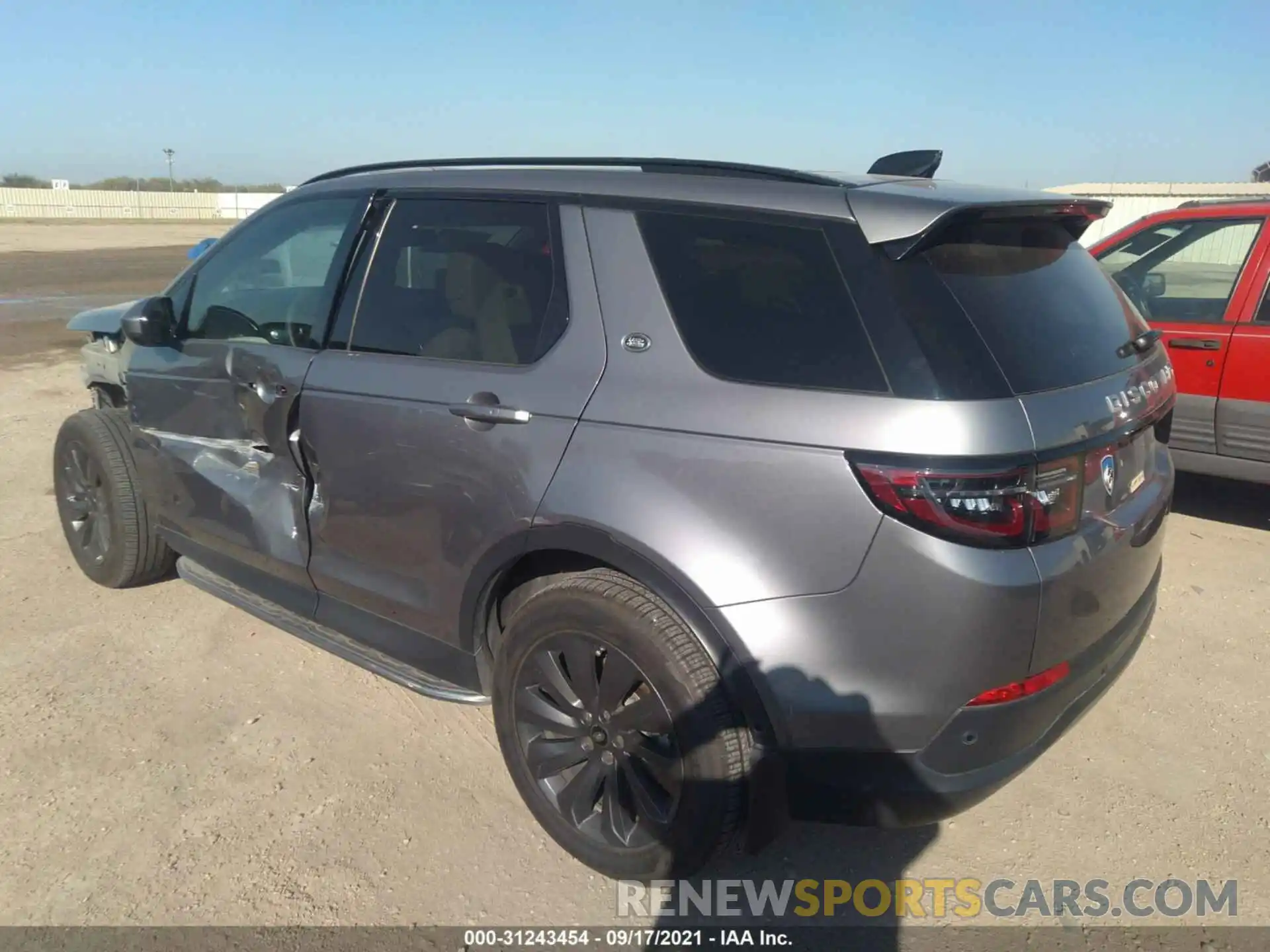 3 Photograph of a damaged car SALCP2FXXLH841072 LAND ROVER DISCOVERY SPORT 2020