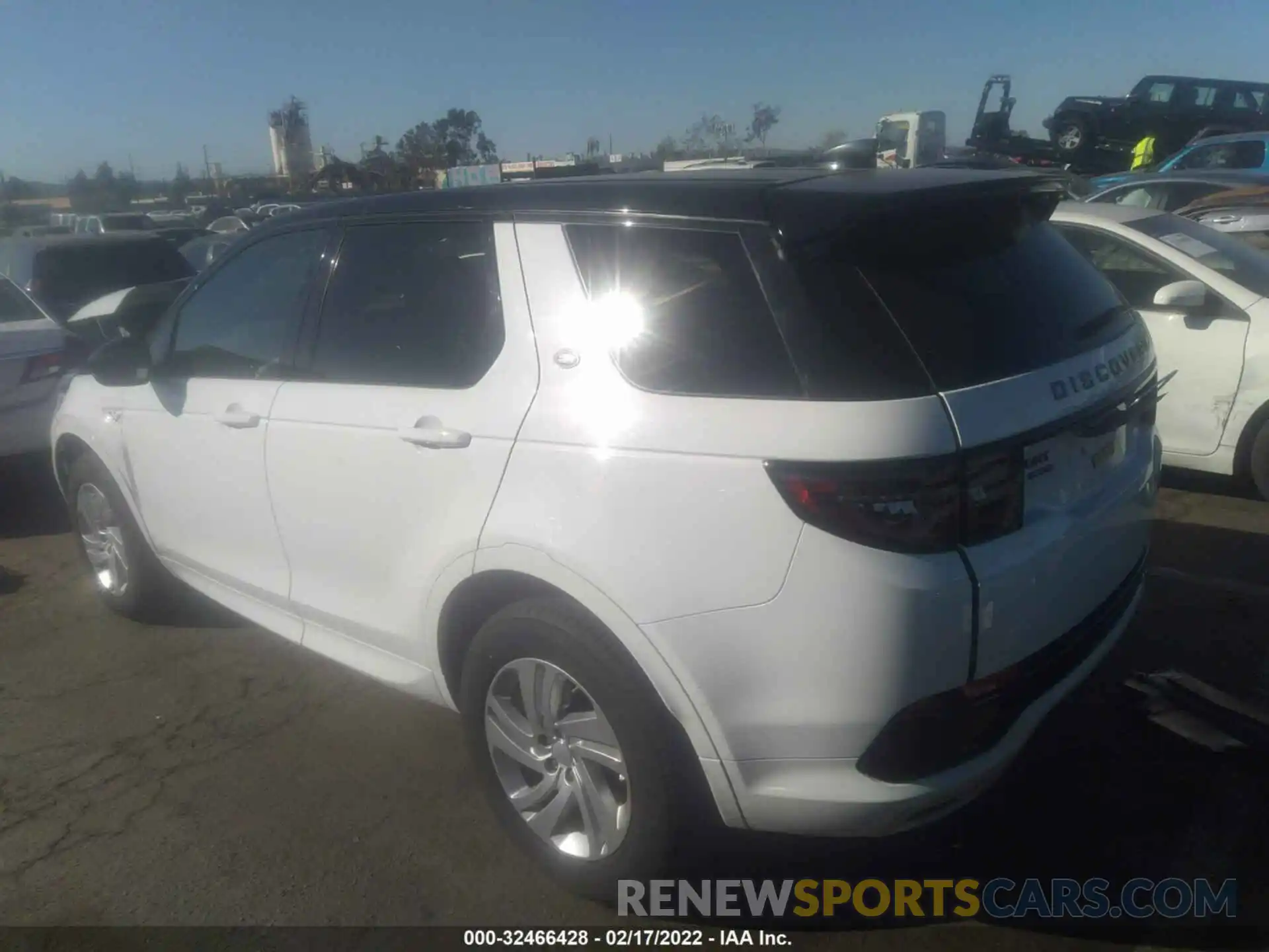 3 Photograph of a damaged car SALCT2FX8LH847349 LAND ROVER DISCOVERY SPORT 2020