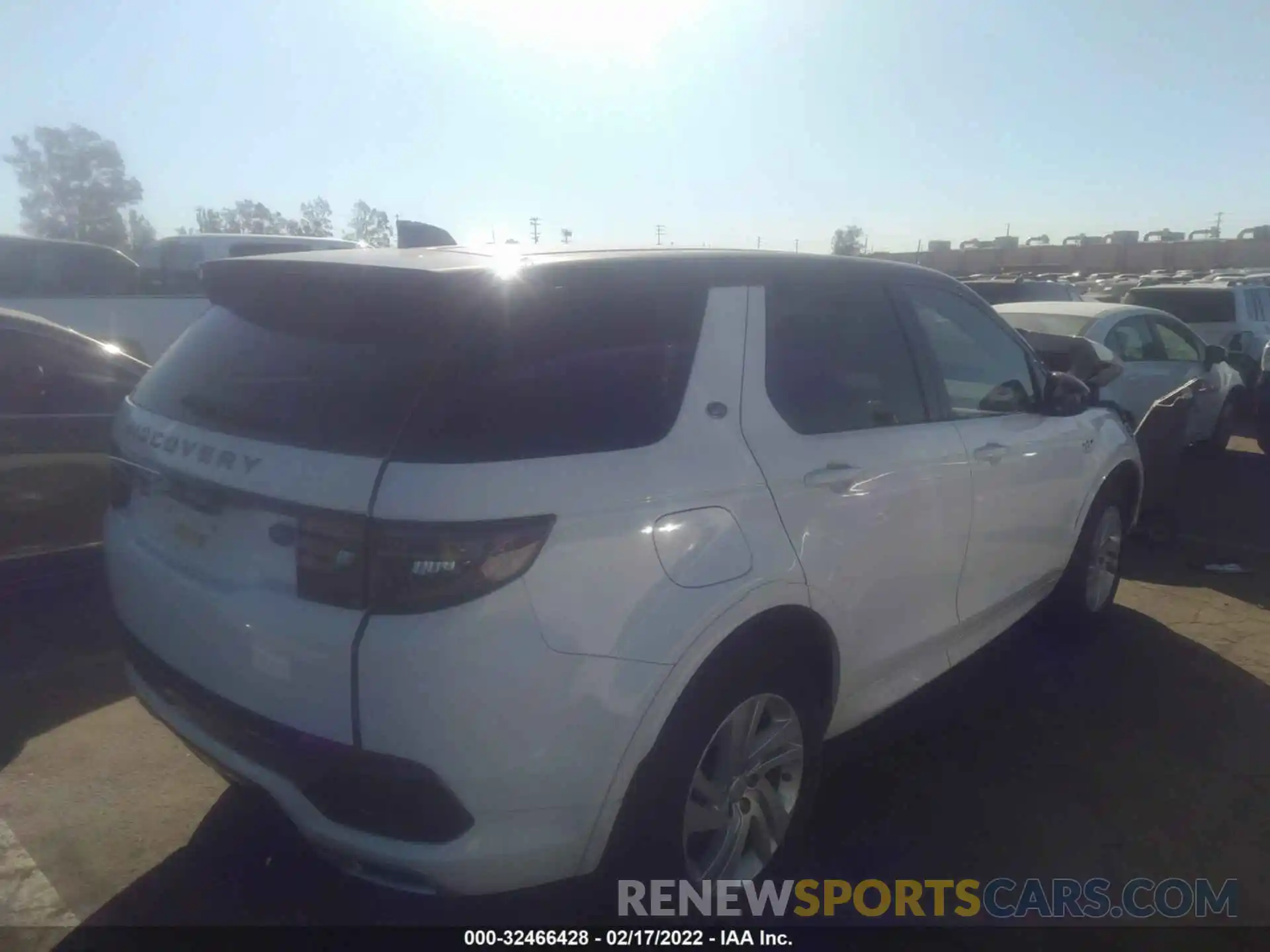 4 Photograph of a damaged car SALCT2FX8LH847349 LAND ROVER DISCOVERY SPORT 2020