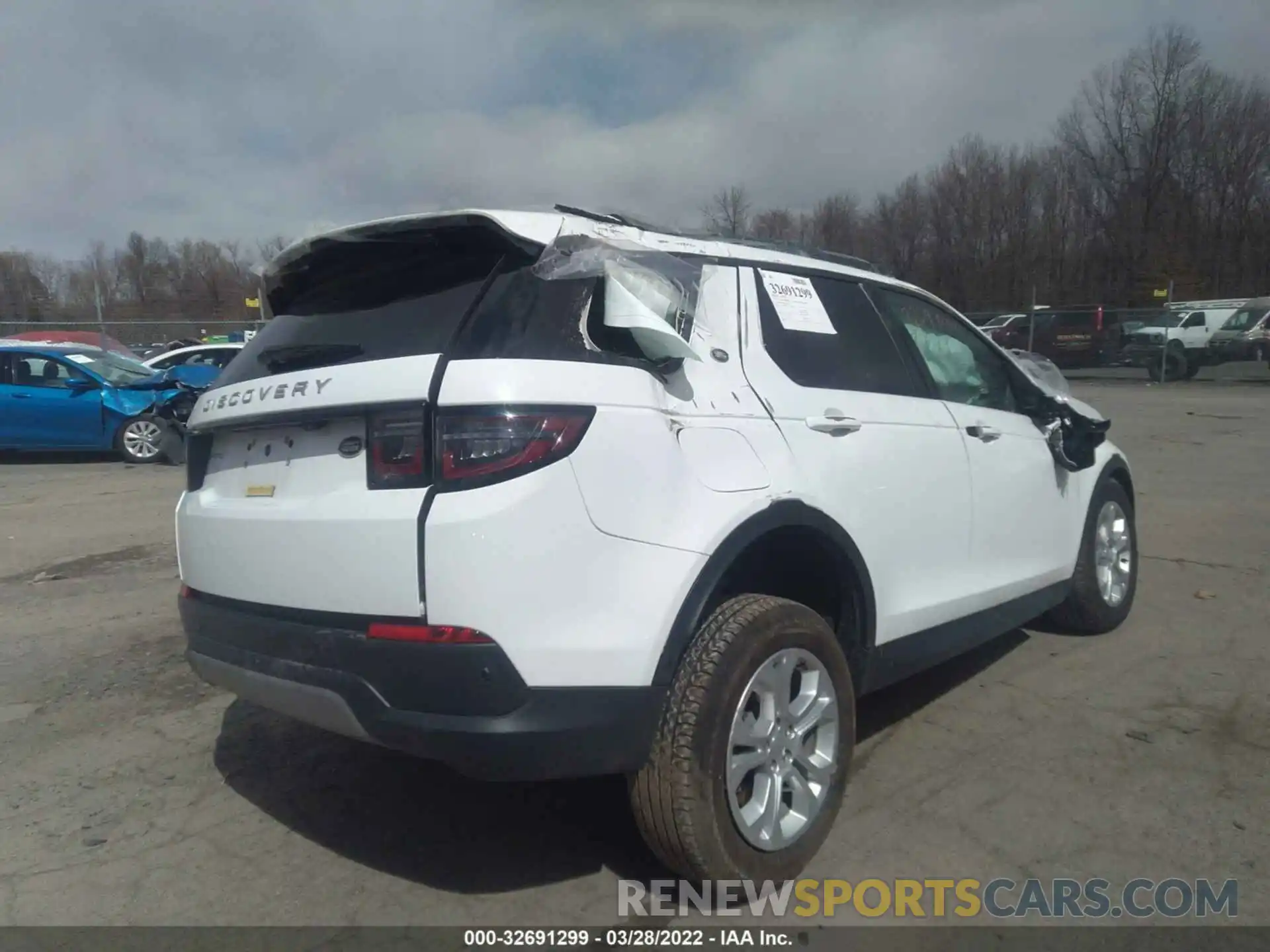 4 Photograph of a damaged car SALCJ2FX4MH897057 LAND ROVER DISCOVERY SPORT 2021