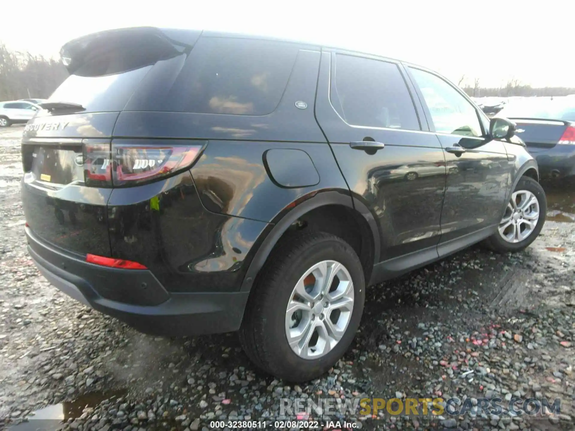 4 Photograph of a damaged car SALCJ2FX4MH897737 LAND ROVER DISCOVERY SPORT 2021