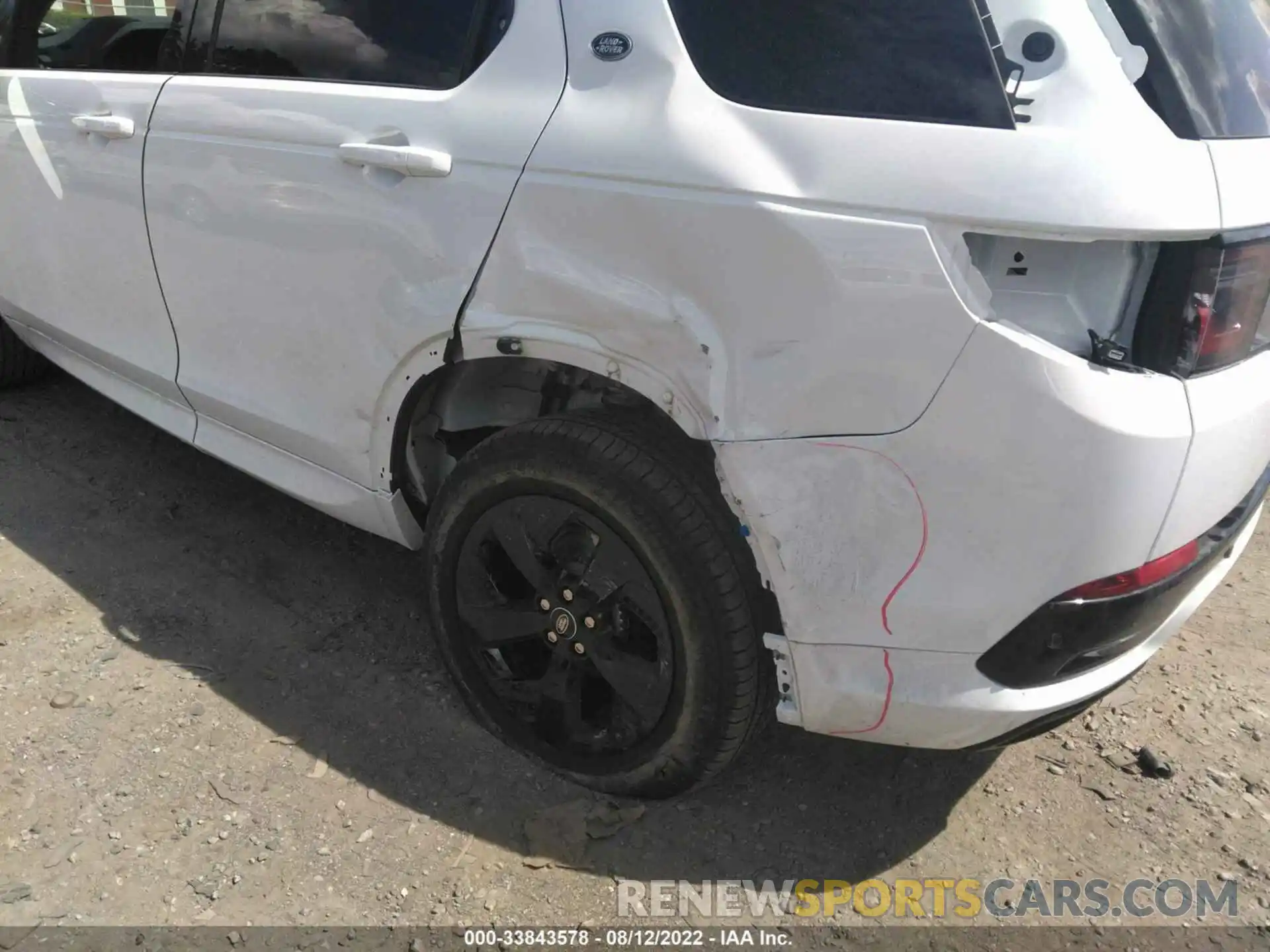 6 Photograph of a damaged car SALCT2FX8NH912011 LAND ROVER DISCOVERY SPORT 2022