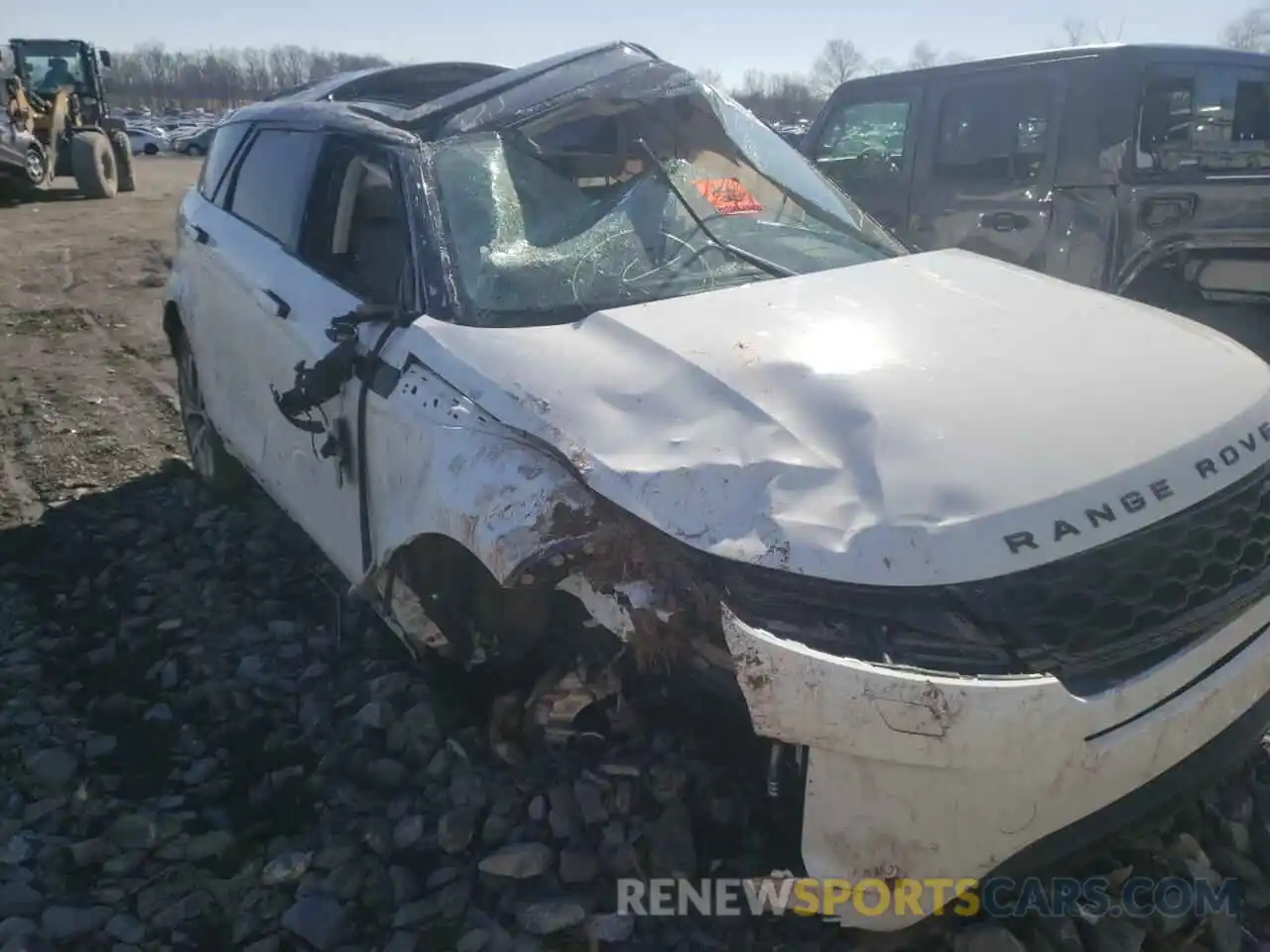 9 Photograph of a damaged car SALZP2FX1NH162921 LAND ROVER EVOQUE 2022