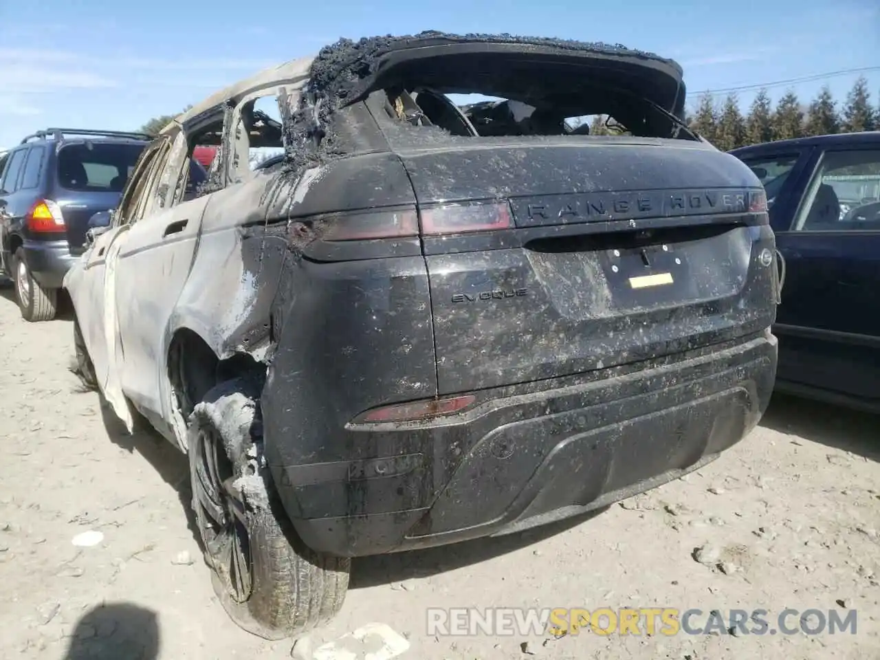 3 Photograph of a damaged car SALZJ2FX9NH163168 LAND ROVER EVOQUE DYN 2022