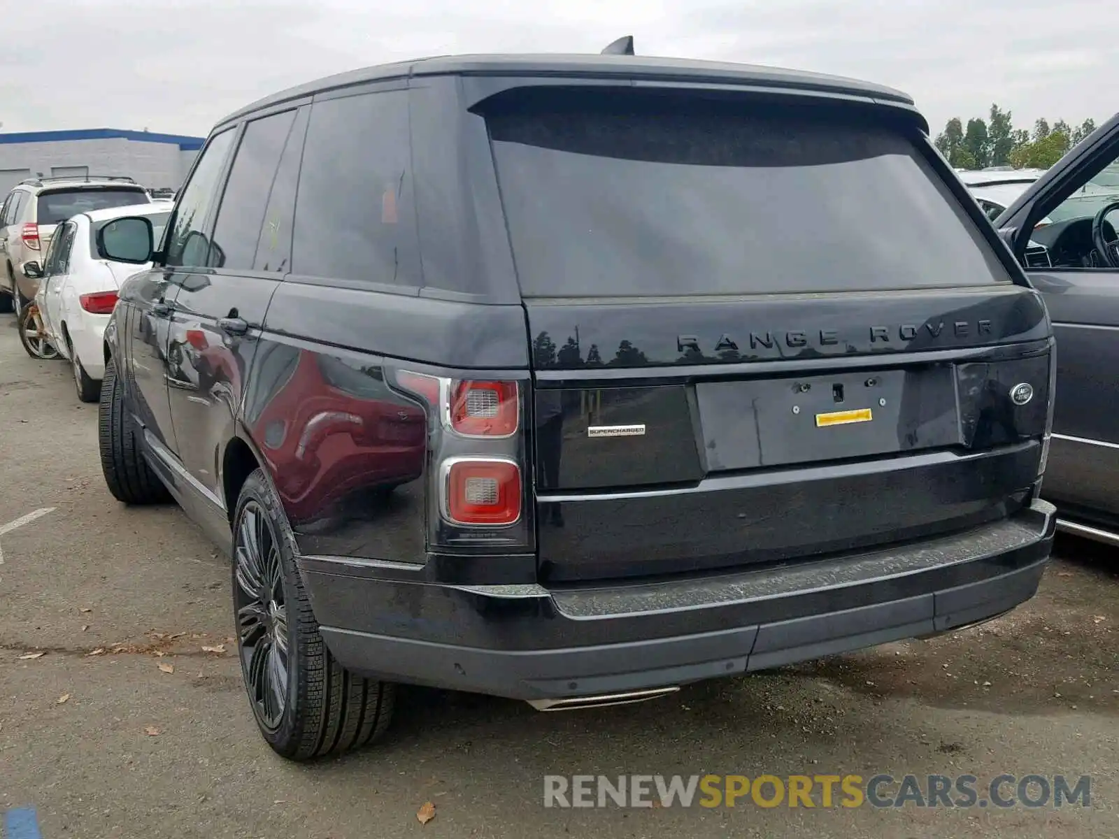 3 Photograph of a damaged car SALGS2RE6KA531258 LAND ROVER RANGE ROVE 2019