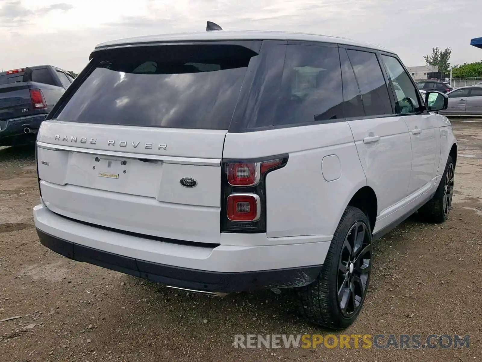 4 Photograph of a damaged car SALGS2RE7KA544603 LAND ROVER RANGE ROVE 2019