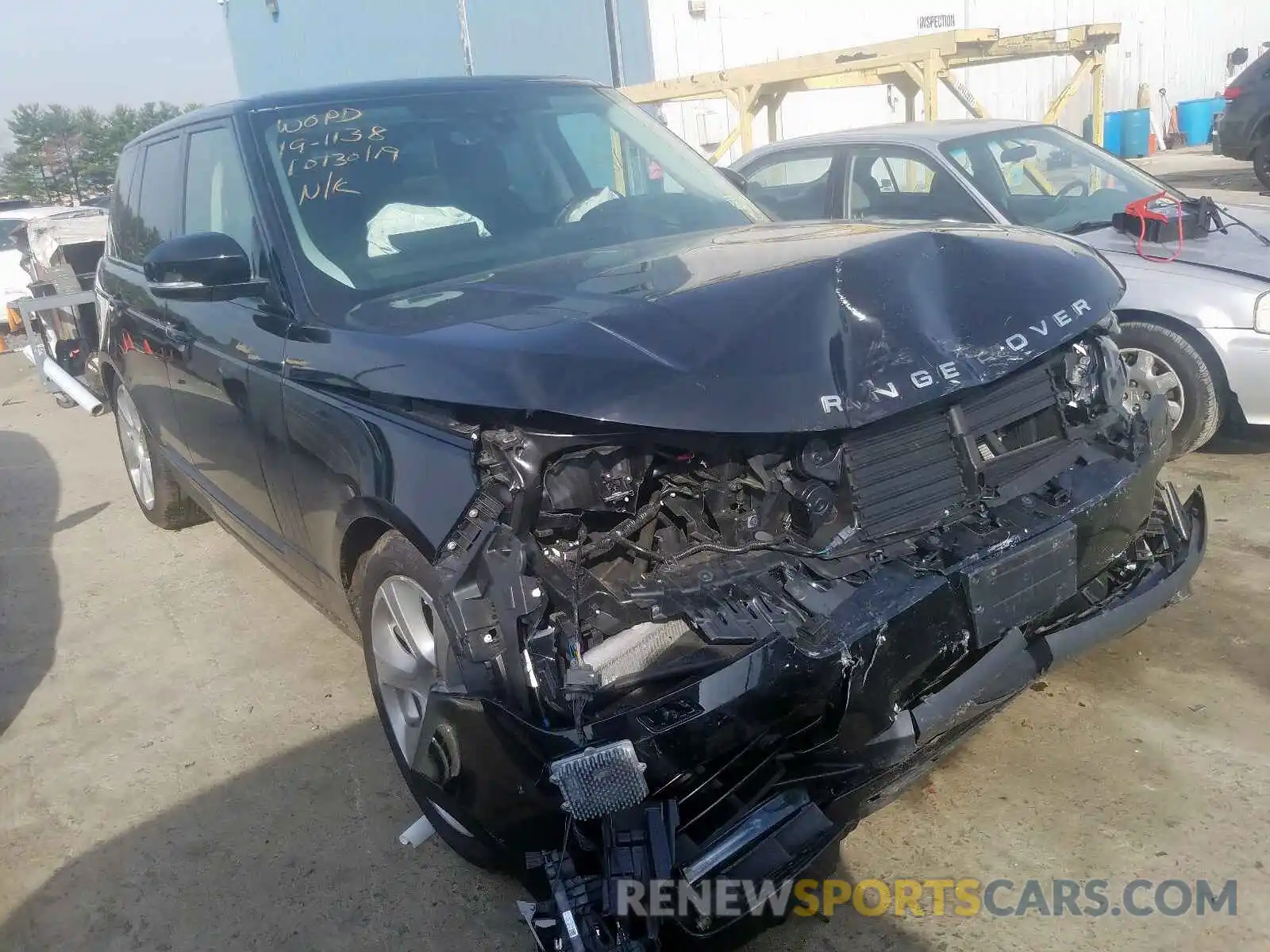 1 Photograph of a damaged car SALGS2RE8KA533299 LAND ROVER RANGE ROVE 2019