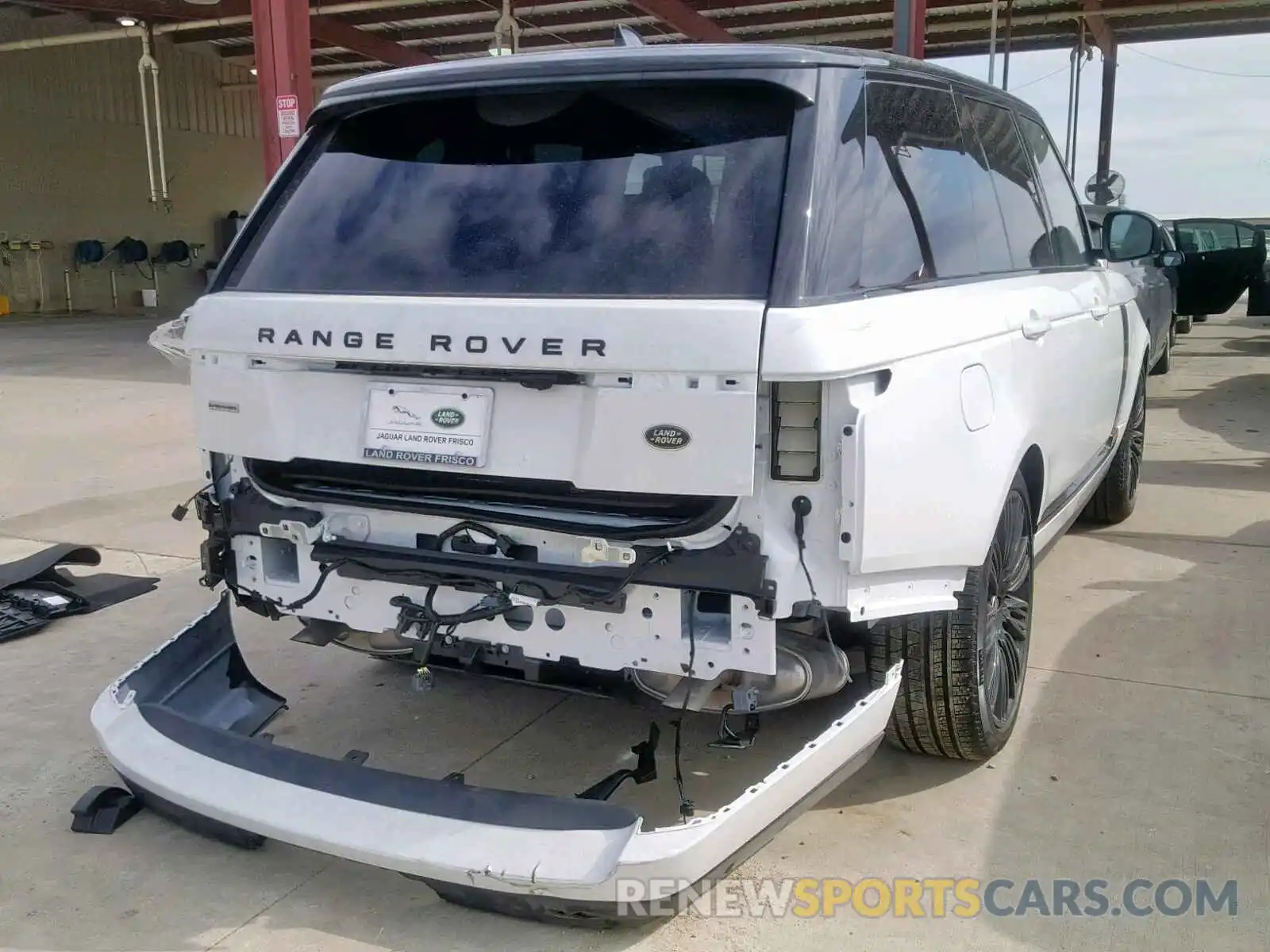 4 Photograph of a damaged car SALGS2RE9KA543355 LAND ROVER RANGE ROVE 2019