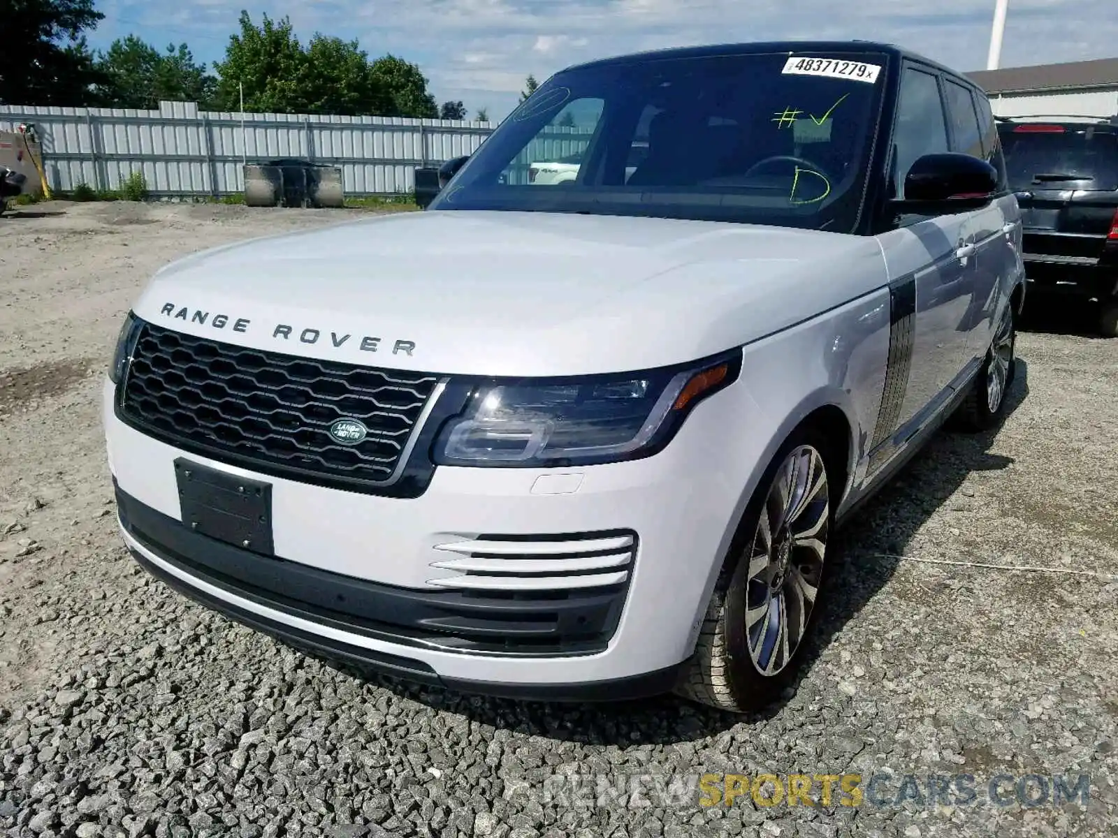 2 Фотография поврежденного автомобиля SALGS2RK3KA537427 LAND ROVER RANGE ROVE 2019