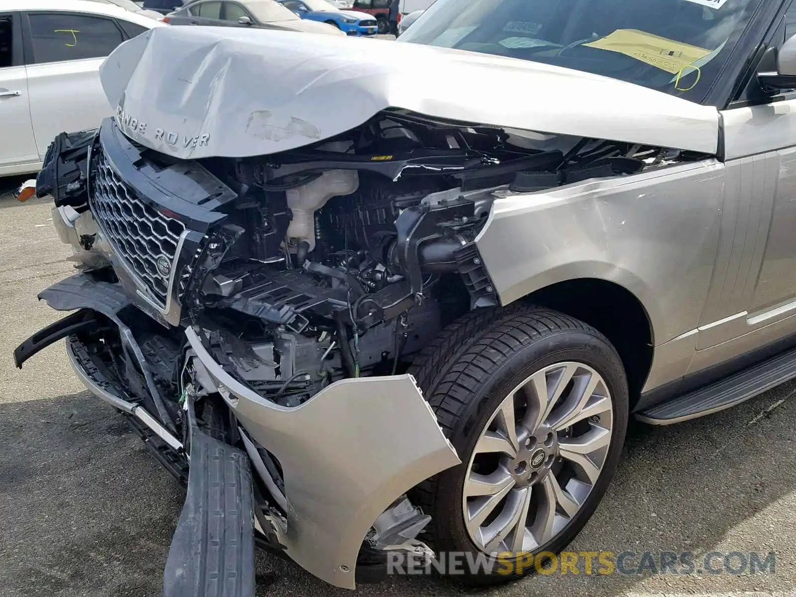 9 Photograph of a damaged car SALGS2SV1KA519903 LAND ROVER RANGE ROVE 2019