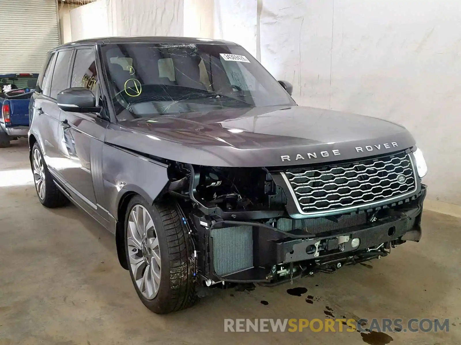 1 Фотография поврежденного автомобиля SALGS2SV4KA533651 LAND ROVER RANGE ROVE 2019