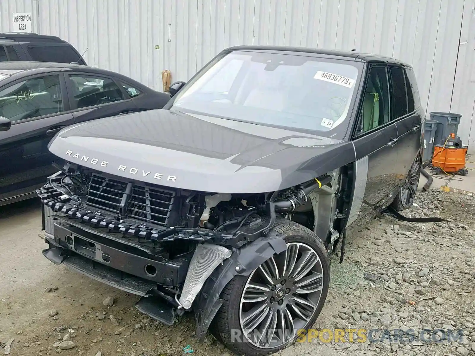 2 Photograph of a damaged car SALGS2SV7KA559628 LAND ROVER RANGE ROVE 2019