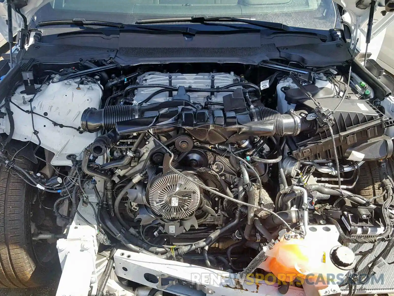 7 Photograph of a damaged car SALGV2RE1KA533443 LAND ROVER RANGE ROVE 2019