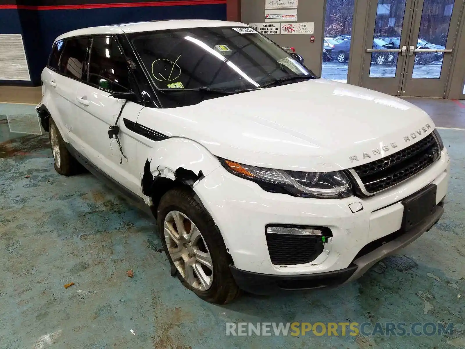 1 Photograph of a damaged car SALVP2RX0KH345278 LAND ROVER RANGE ROVE 2019