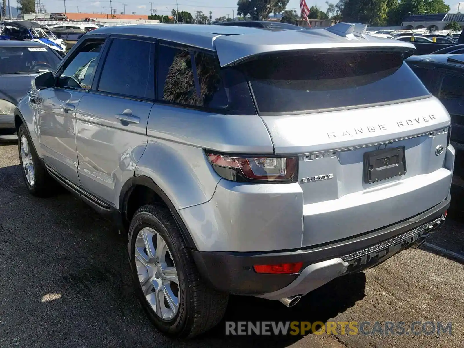 3 Фотография поврежденного автомобиля SALVP2RX3KH350412 LAND ROVER RANGE ROVE 2019