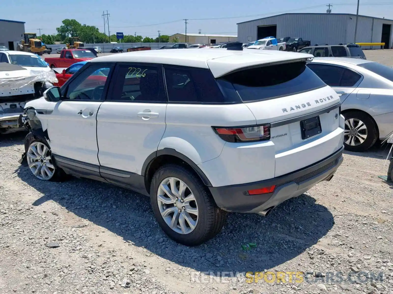 3 Фотография поврежденного автомобиля SALVP2RX8KH349045 LAND ROVER RANGE ROVE 2019