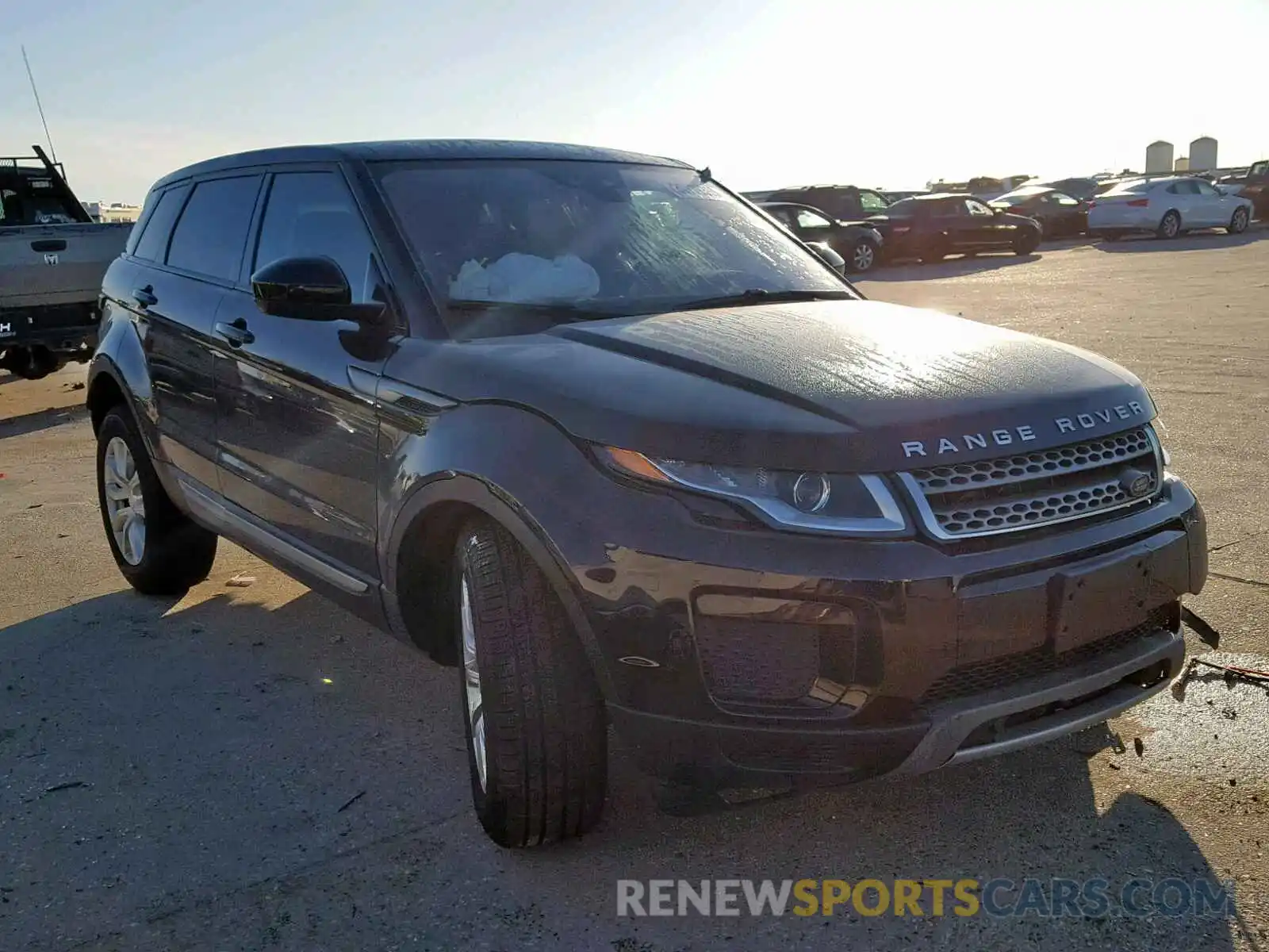 1 Photograph of a damaged car SALVP2RXXKH347412 LAND ROVER RANGE ROVE 2019