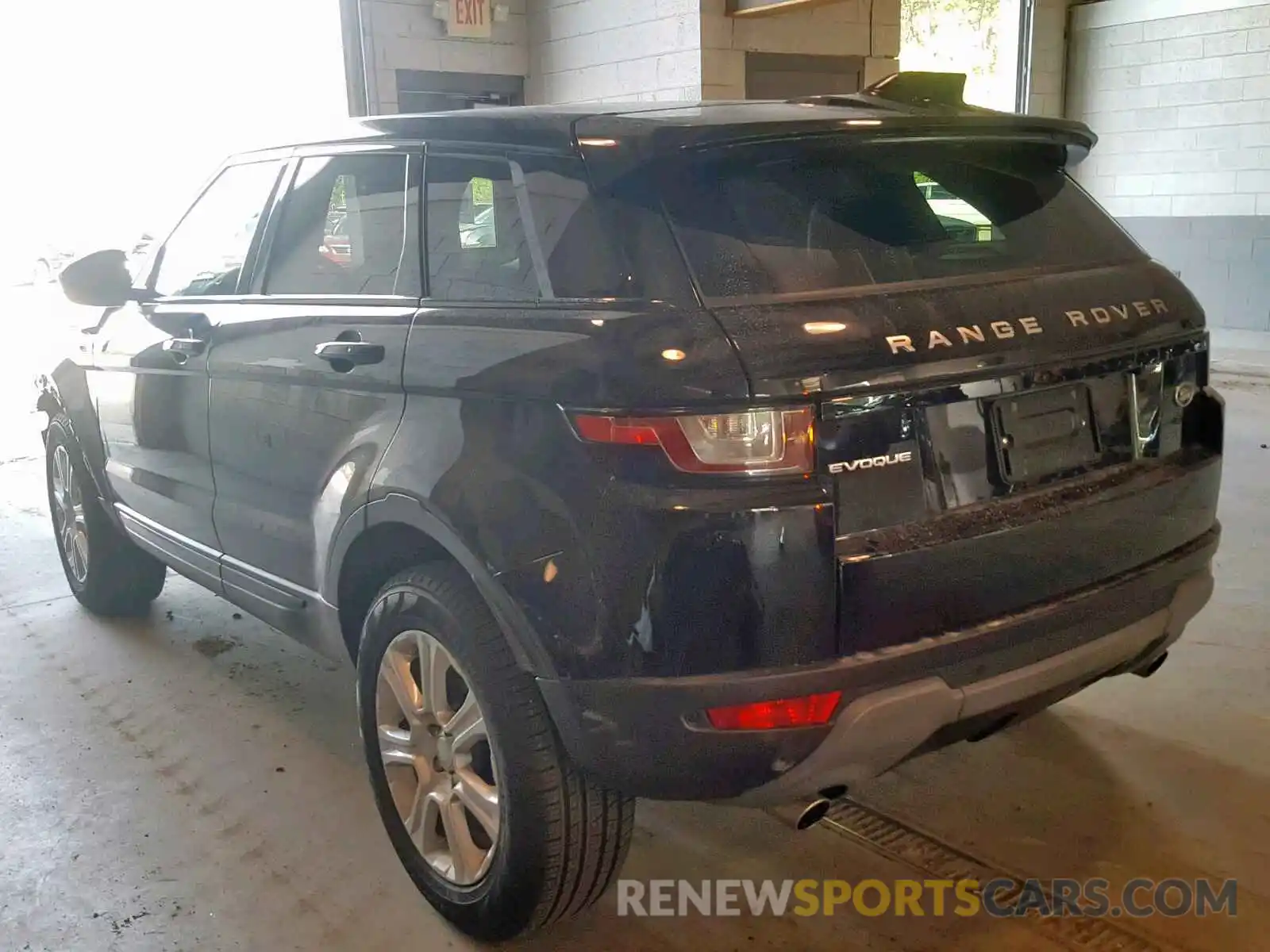 3 Photograph of a damaged car SALVP2RXXKH347975 LAND ROVER RANGE ROVE 2019