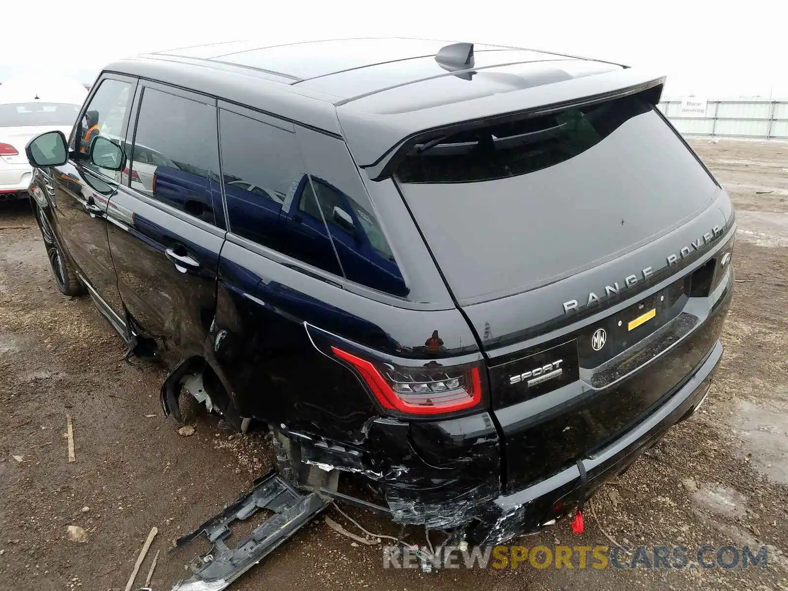 3 Фотография поврежденного автомобиля SALWR2RE0KA836522 LAND ROVER RANGE ROVE 2019