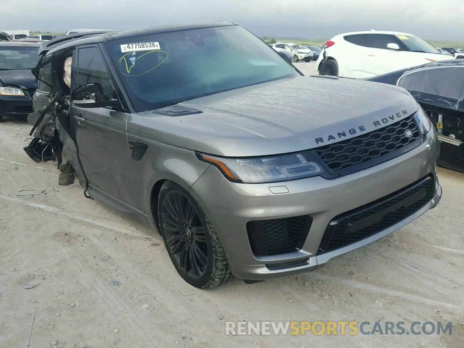 1 Photograph of a damaged car SALWR2RE1KA816666 LAND ROVER RANGE ROVE 2019