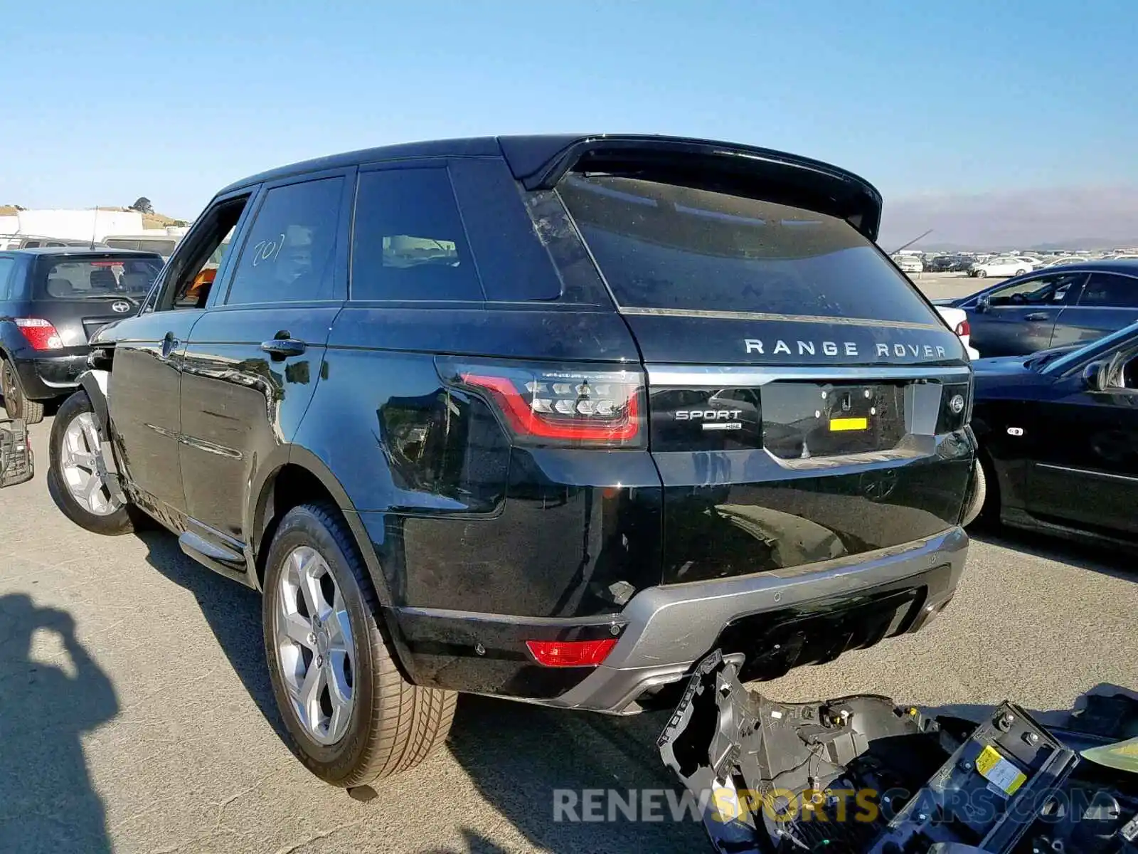 3 Photograph of a damaged car SALWR2RU3KA860787 LAND ROVER RANGE ROVE 2019