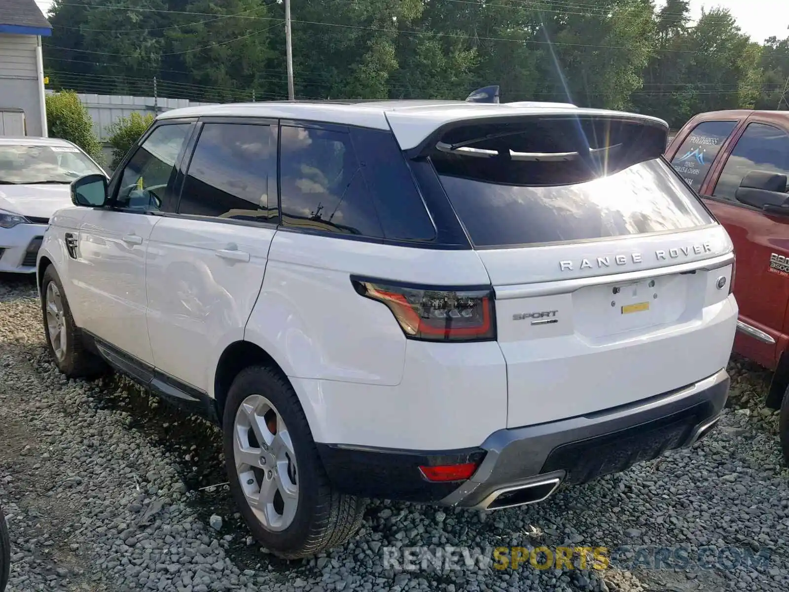 3 Photograph of a damaged car SALWR2RV5KA828271 LAND ROVER RANGE ROVE 2019