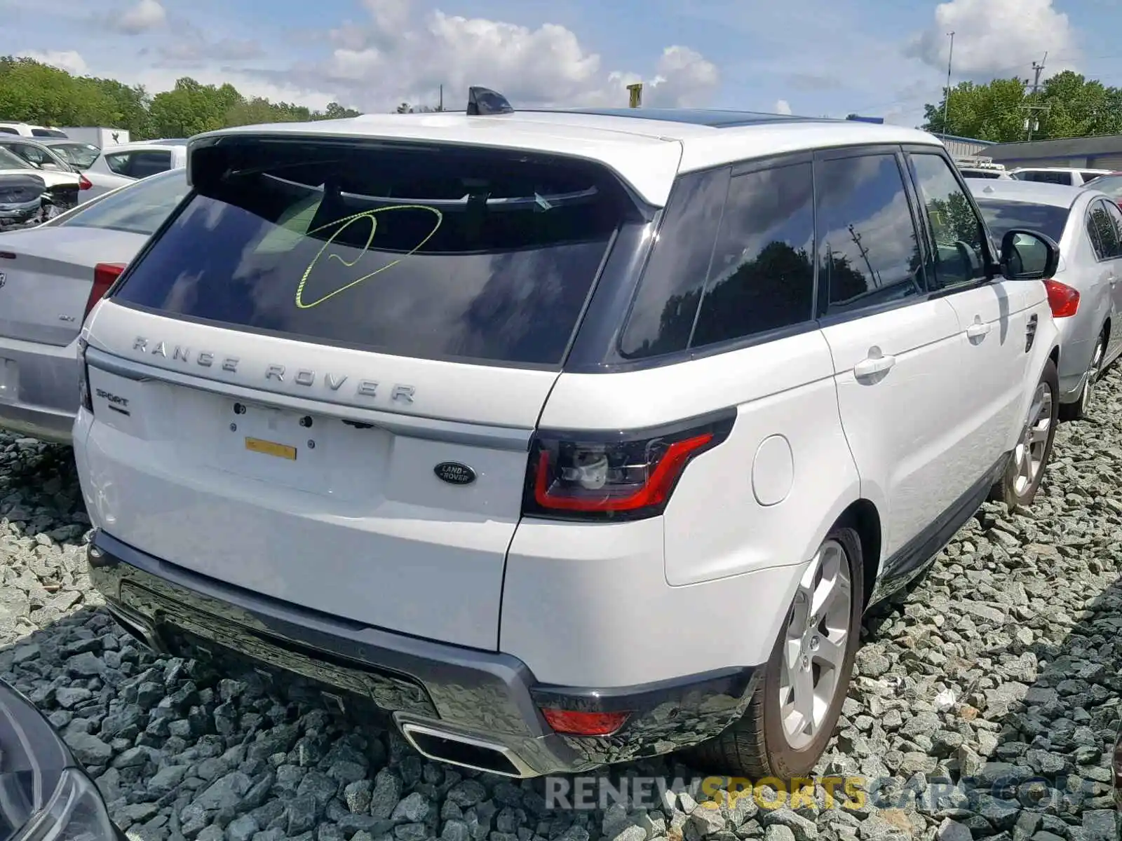 4 Photograph of a damaged car SALWR2RV5KA828271 LAND ROVER RANGE ROVE 2019