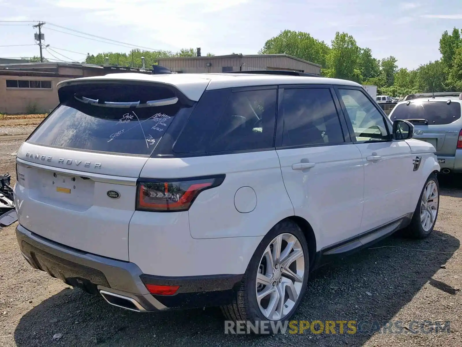 4 Фотография поврежденного автомобиля SALWR2RV9KA828077 LAND ROVER RANGE ROVE 2019