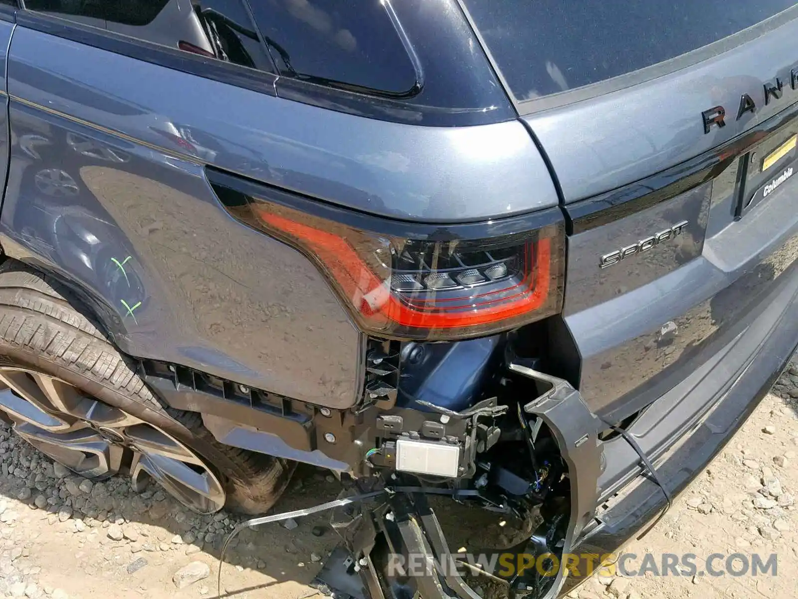 9 Photograph of a damaged car SALWV2SV1KA421330 LAND ROVER RANGE ROVE 2019